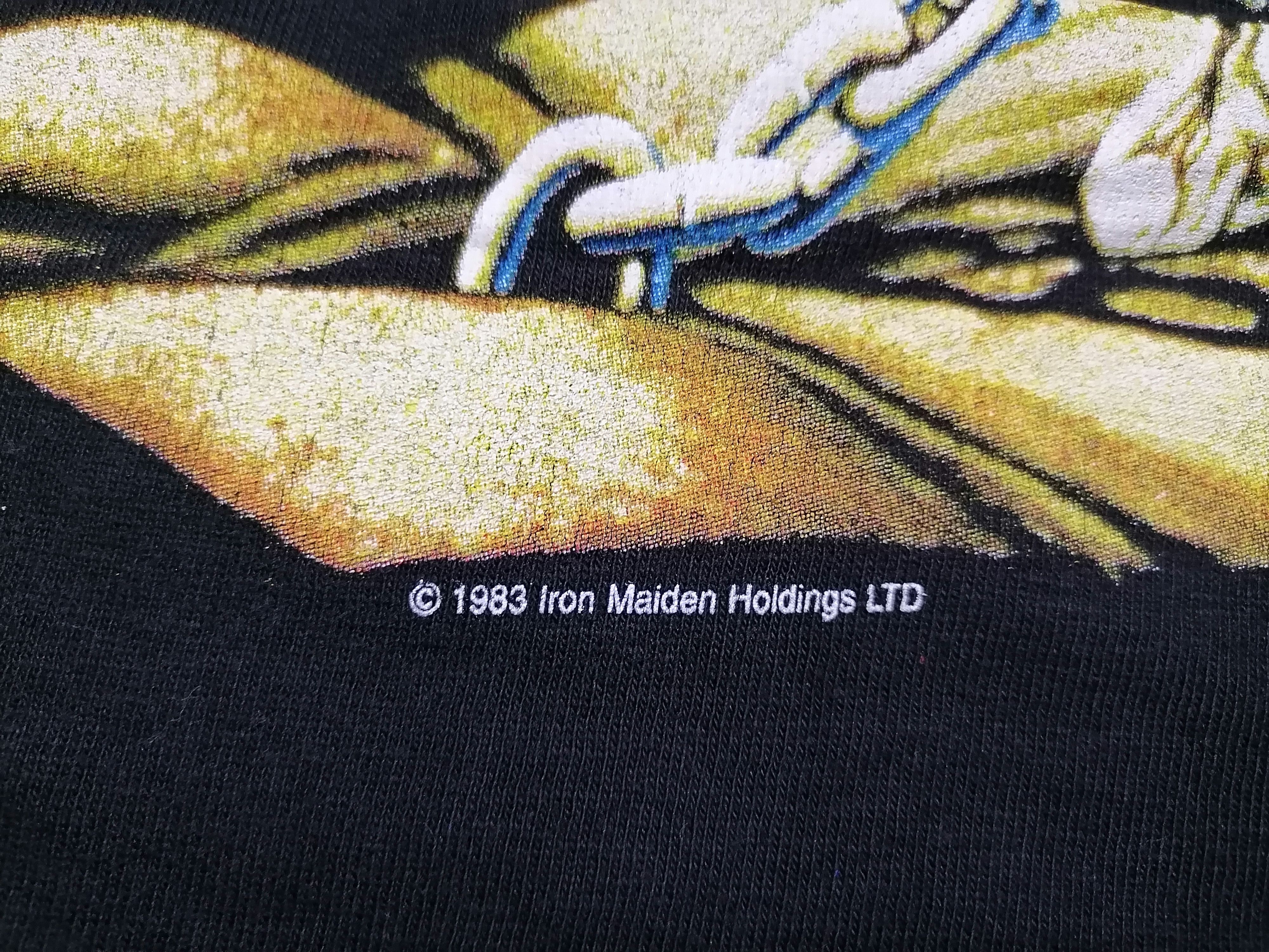 Iron Maiden RARE VintageTee IRON MAIDEN , Large 1983 Size US L / EU 52-54 / 3 - 3 Thumbnail