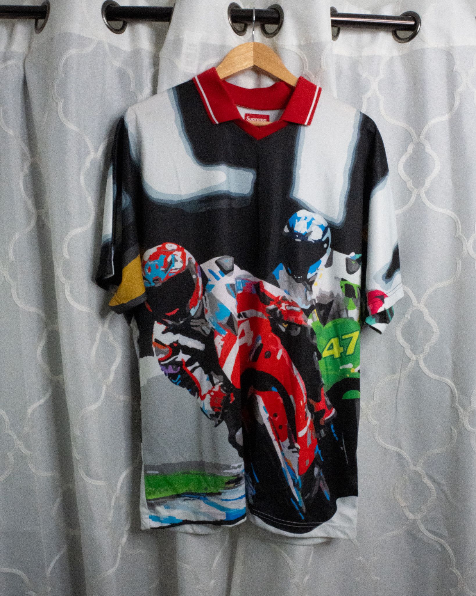 Supreme racing soccer jersey tシャツ Supreme Racing Soccer Jersey (SS20) - $110