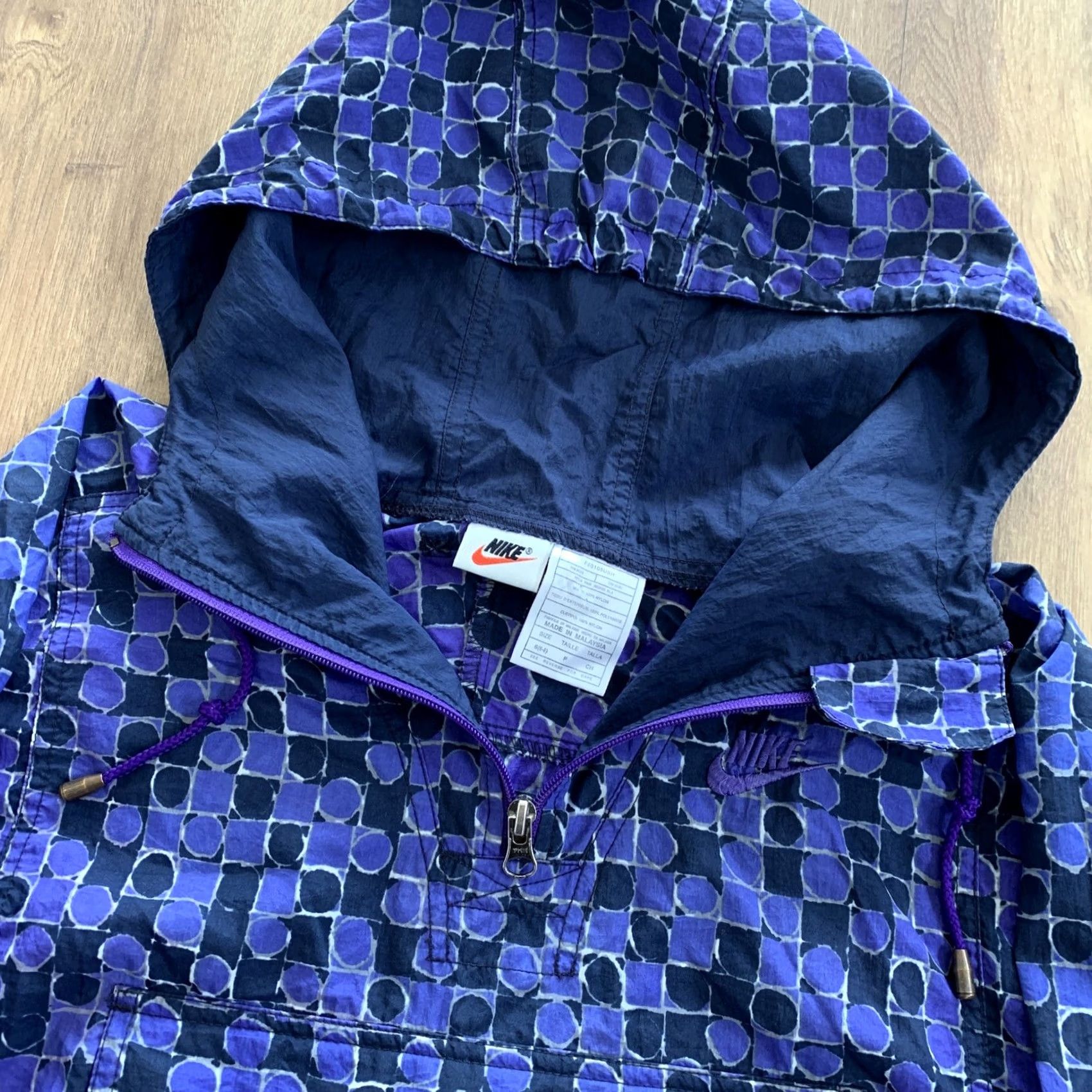Nike VINTAGE Nike Windbreaker Jacket - Half Zip / Full Zip? (Unclear) Size US S / EU 44-46 / 1 - 4 Thumbnail
