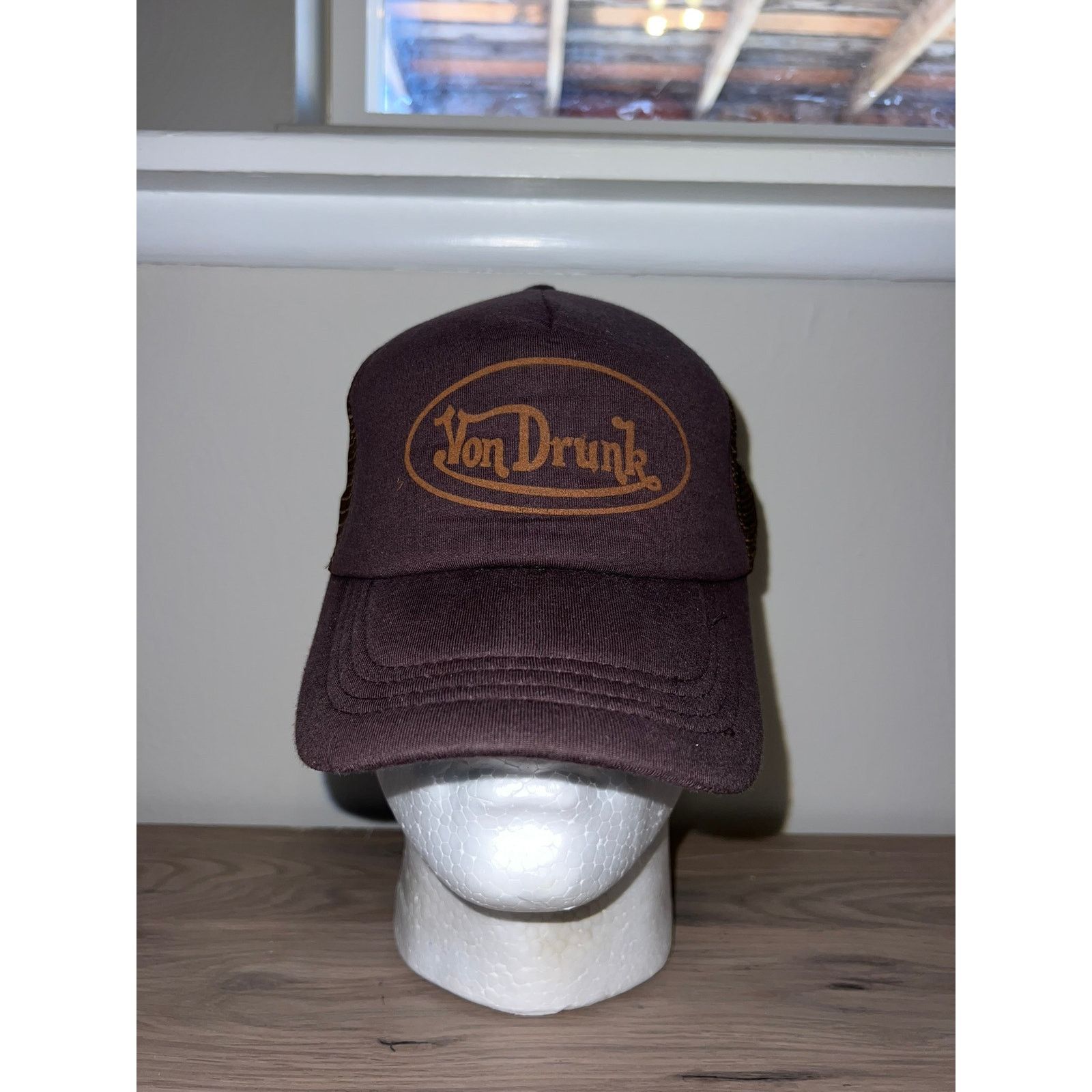 Vintage Y2K Von Drunk Brown Trucker Hat Designer Spoof 2000s OS Size ONE SIZE - 2 Thumbnail