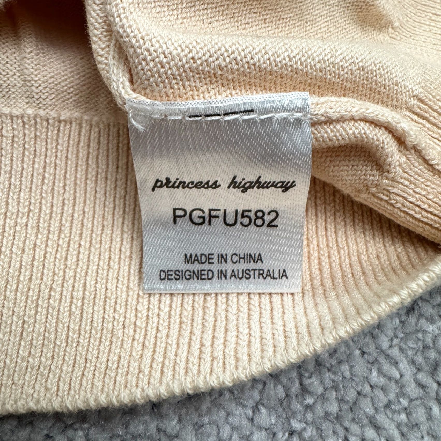 Vintage Princess Highway Tank Top Women's 8 Cream Knit Embroidered Cropped Sleeveless V-Neck Beach Boho 90s Style Mens? No gender: Women Size M / US 6-8 / IT 42-44 - 6 Thumbnail