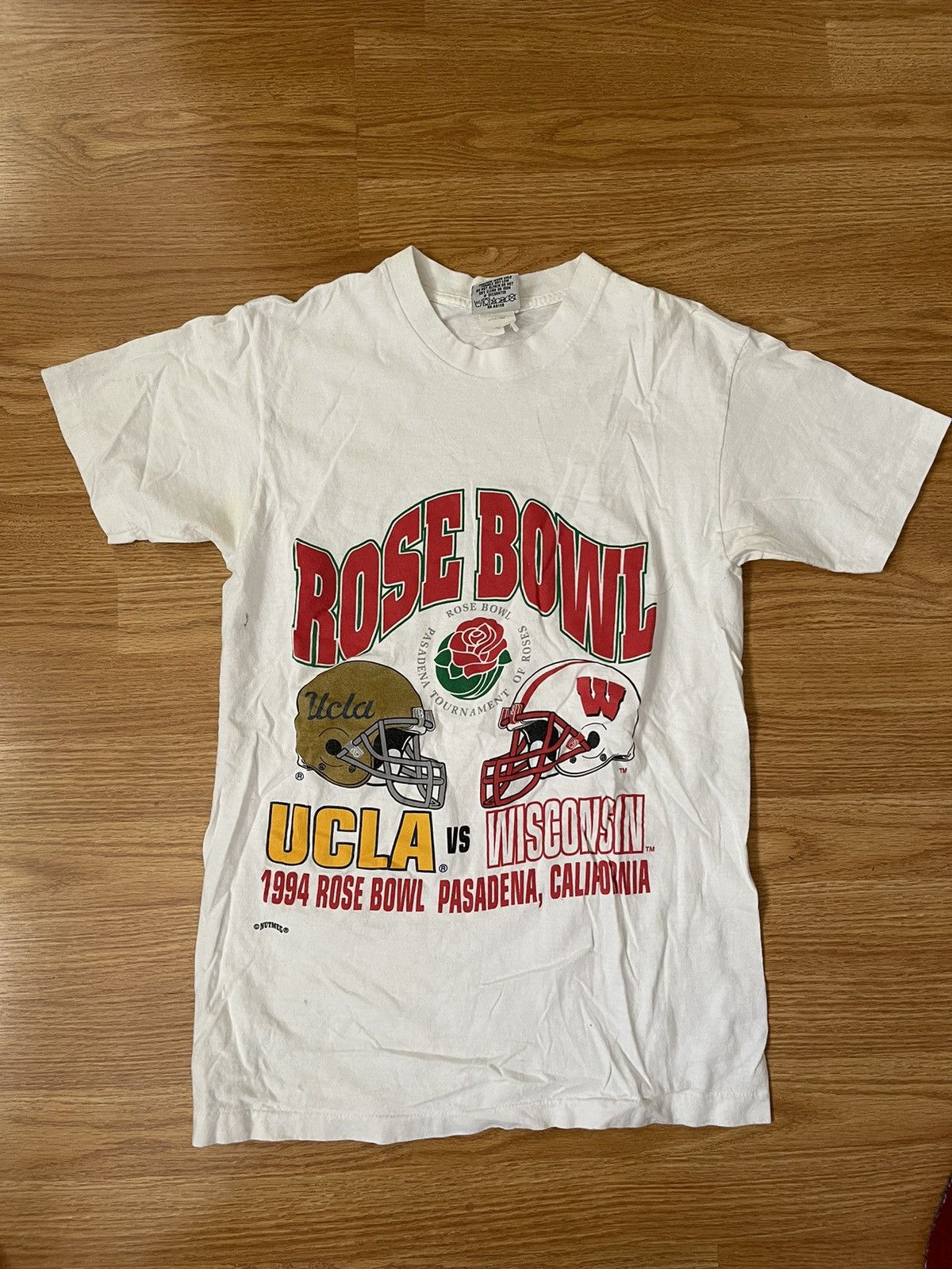 シャツ 1984 UCLA ROSE BOWL Tee FADE Vintage s-l1200.png