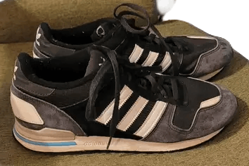 Adidas ZX 700 Size US 10.5 / EU 43-44 - 2 Thumbnail