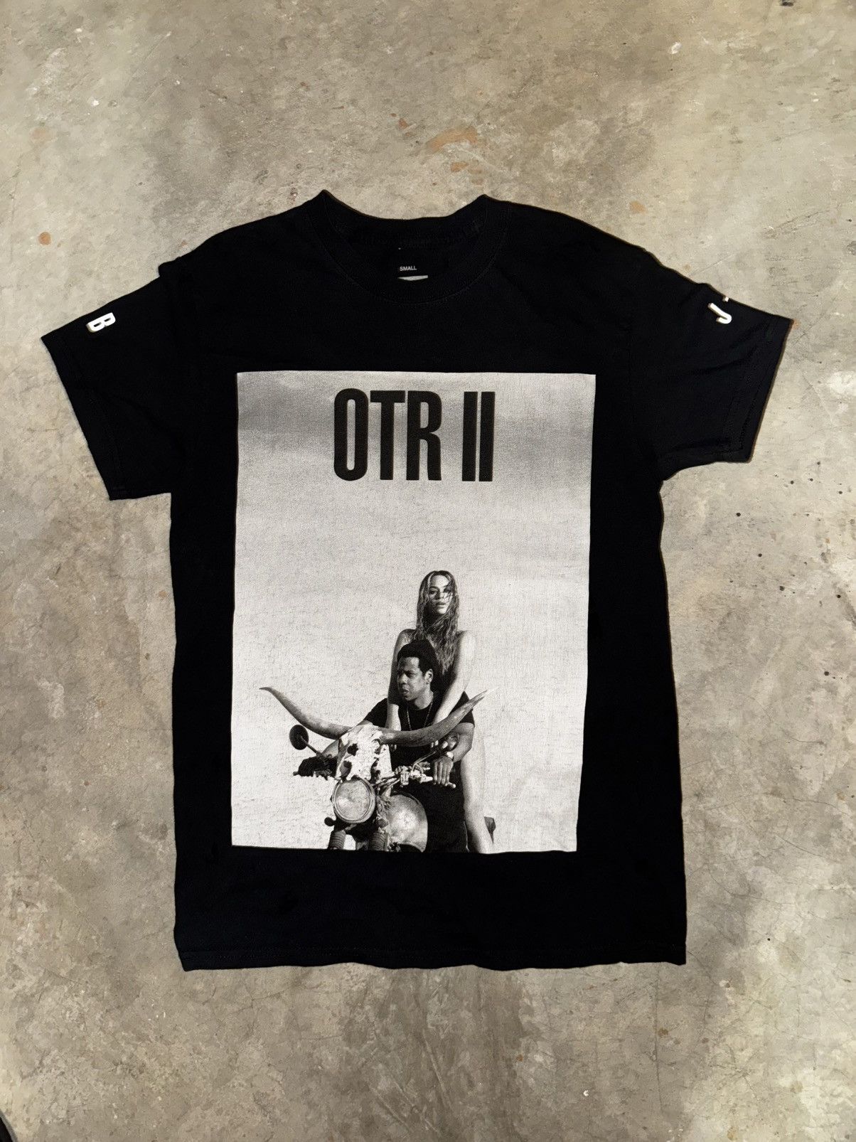 Jay-Z Jay-Z & Beyoncé “On the Run II” (OTR II) 2018 tour Size US S / EU 44-46 / 1 - 1 Thumbnail