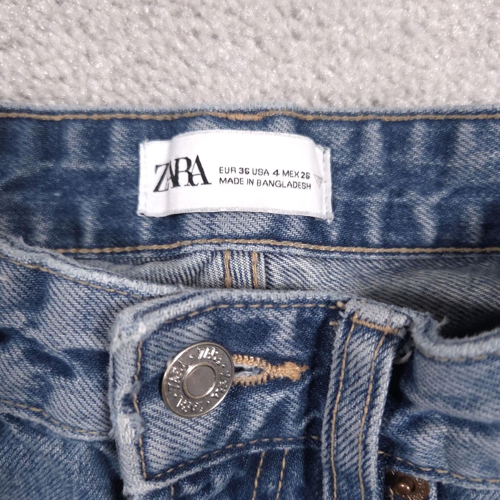 Zara Zara Jeans Womens 4 Light Wash Blue High Rise Straight Leg Denim Casual 5 Pocket Size 27" / US 4 / IT 40 - 5 Thumbnail