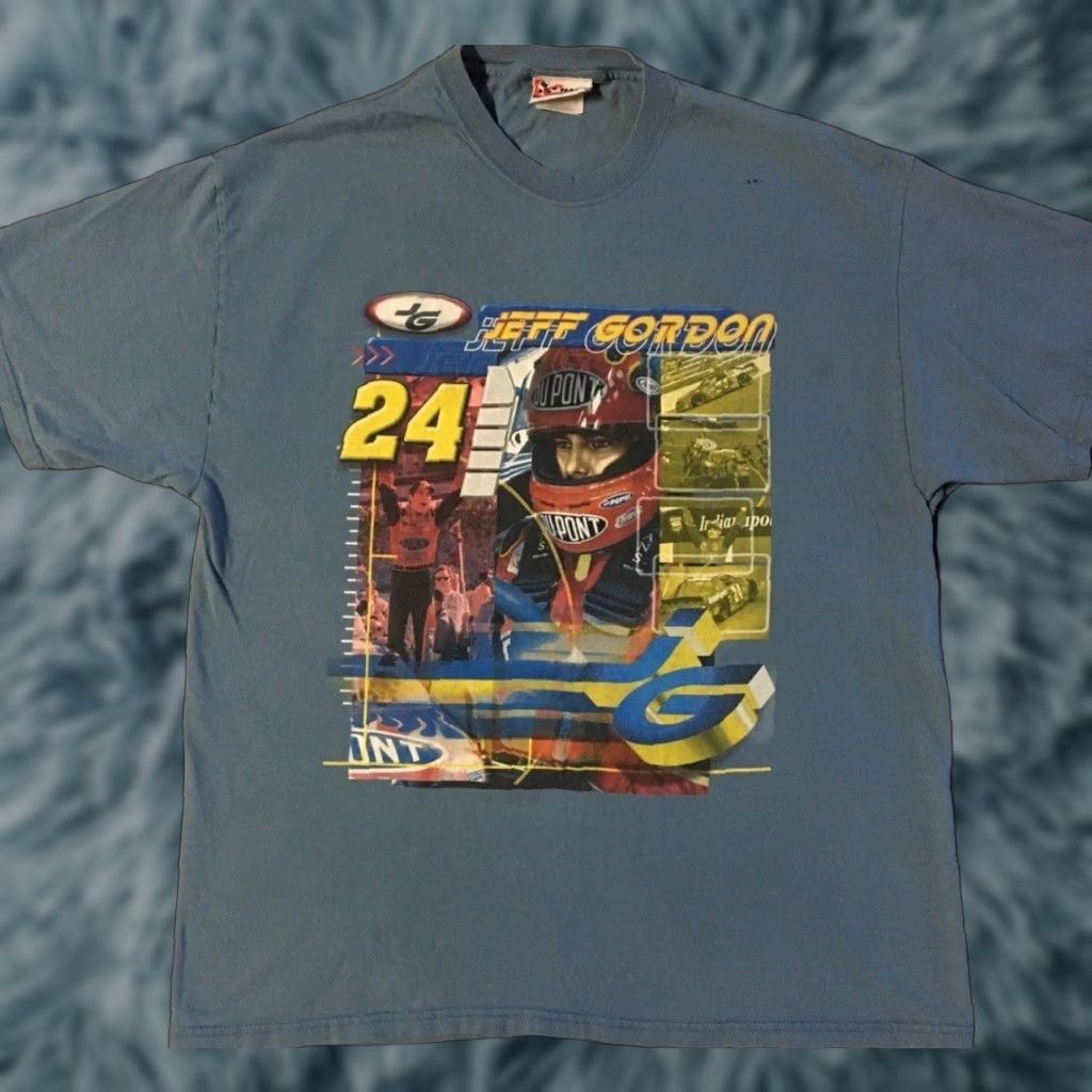 NASCAR VINTAGE NASCAR Jeff Gordon Faded All Over Print Shirt XL Blue Men Short Sleeve T-Shirt 90s Biker Grunge Racing Car USA Retro 80s 90s Indie Racing Size US XL / EU 56 / 4 - 1 Thumbnail
