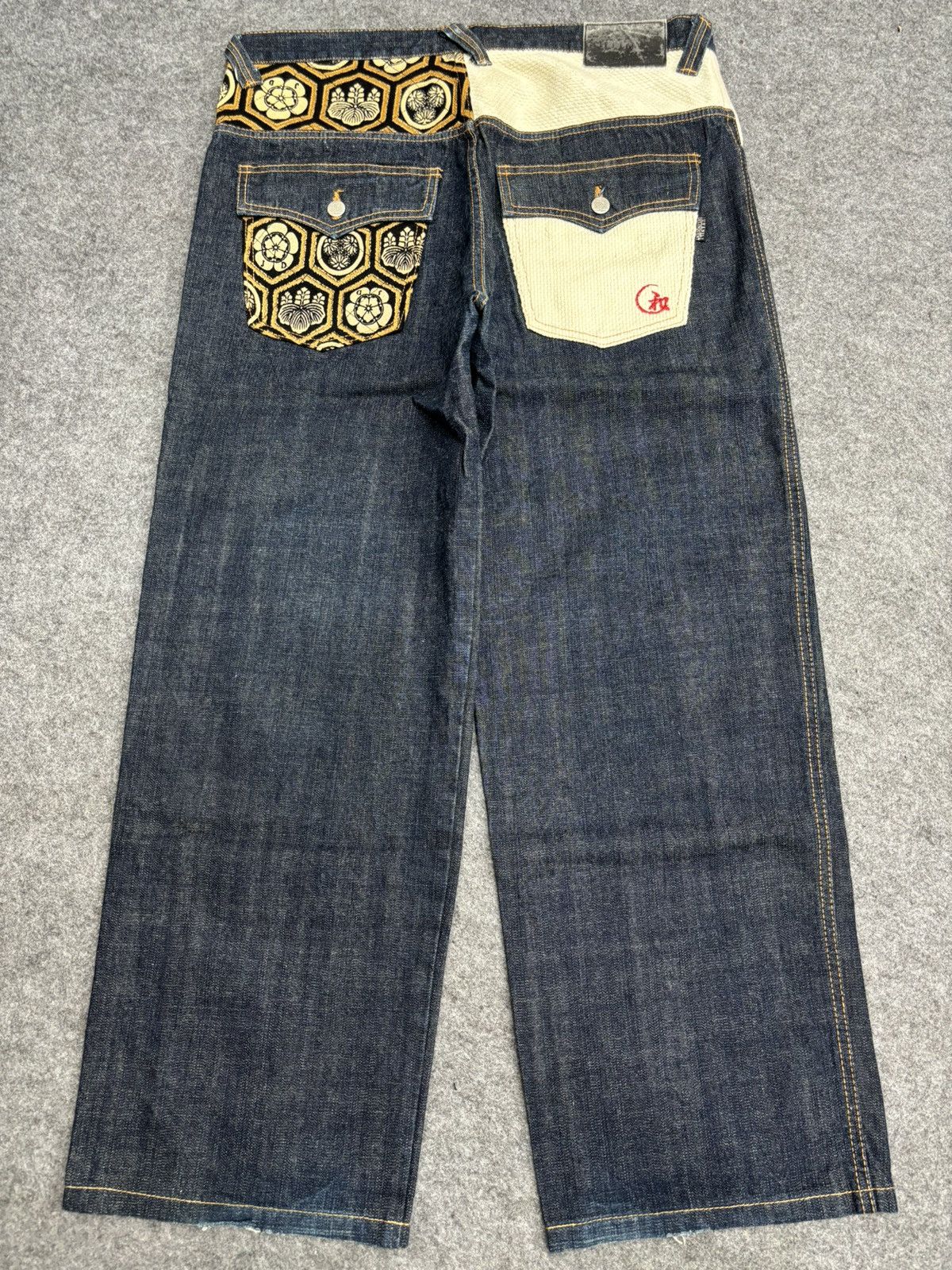 Designer 💥BAGGY💥Rare JUVENILE DELINQUENT X JAPAN BLUE Denim F549 Size US 37 - 16 Thumbnail