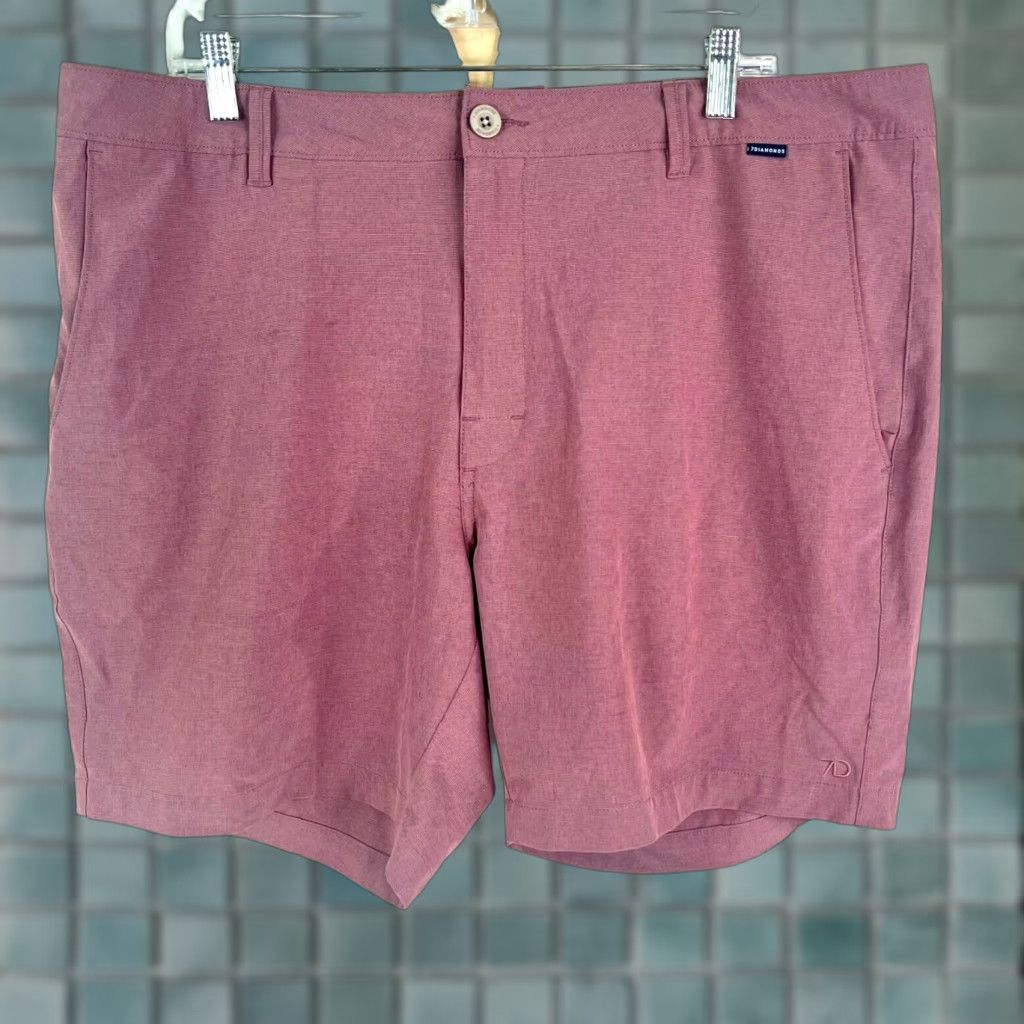 Vintage 7 Diamonds Dynamic Performance Golf Shorts Mens Size 38 Mauve Size US 38 / EU 54 - 1 Thumbnail