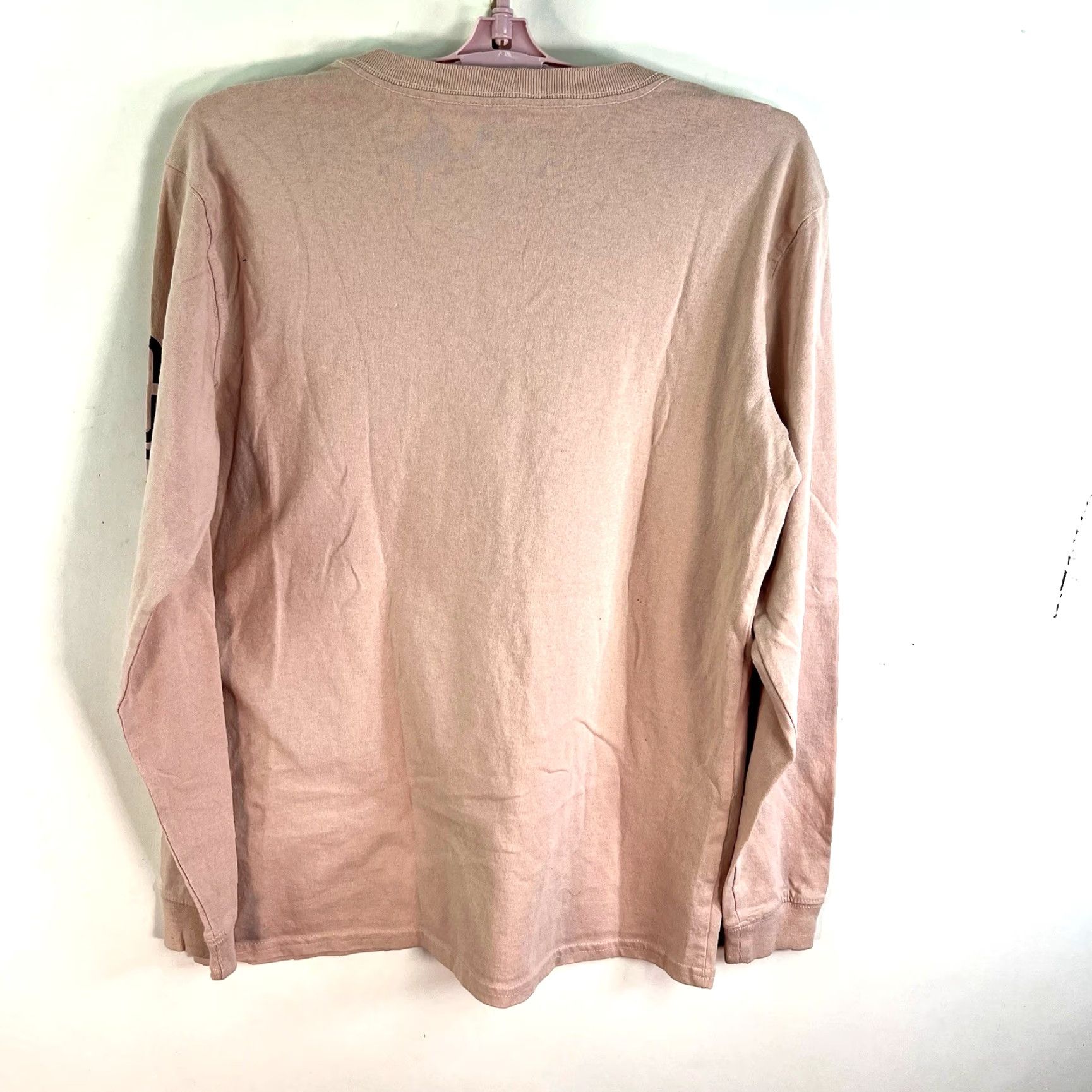 Carhartt Carhartt Loose Fit Long Sleeve T-Shirt Womens Size S Pink LT. Pink Color solid knit cotton casual wear 90s biker outdoor Size S / US 4 / IT 40 - 5 Thumbnail