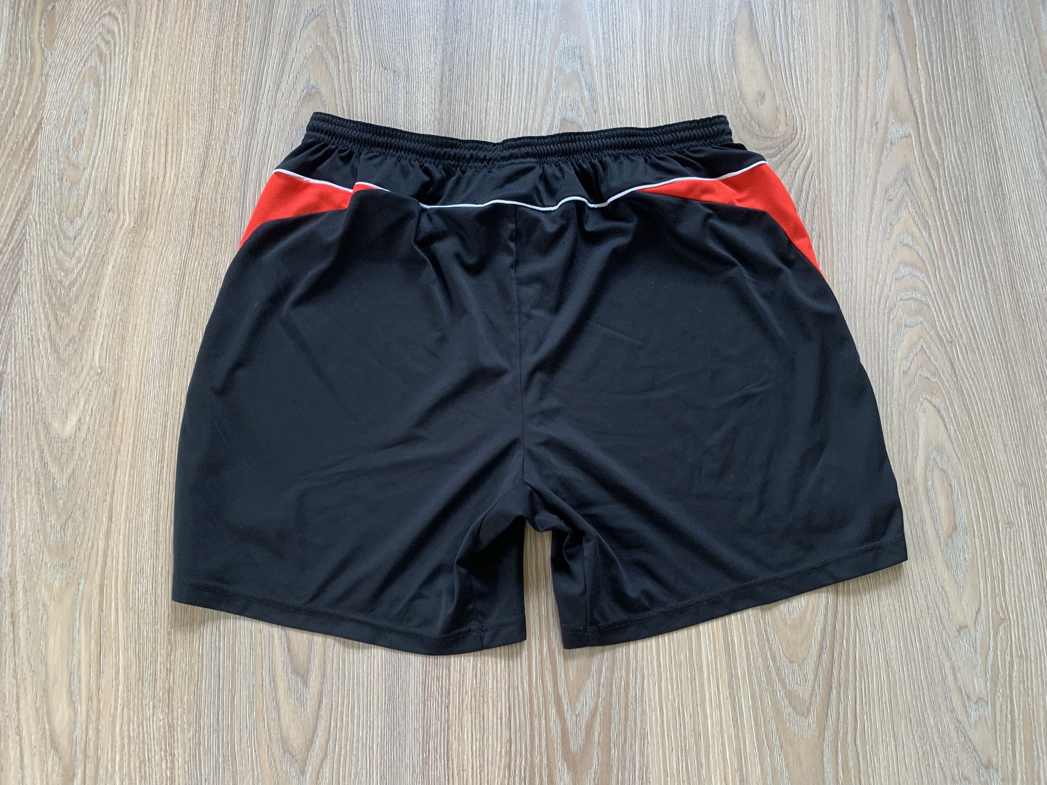 Lonsdale Vintage Lonsdale Blackburn Rovers Soccer Shorts Size US XXL / EU 58 / 5 - 3 Thumbnail