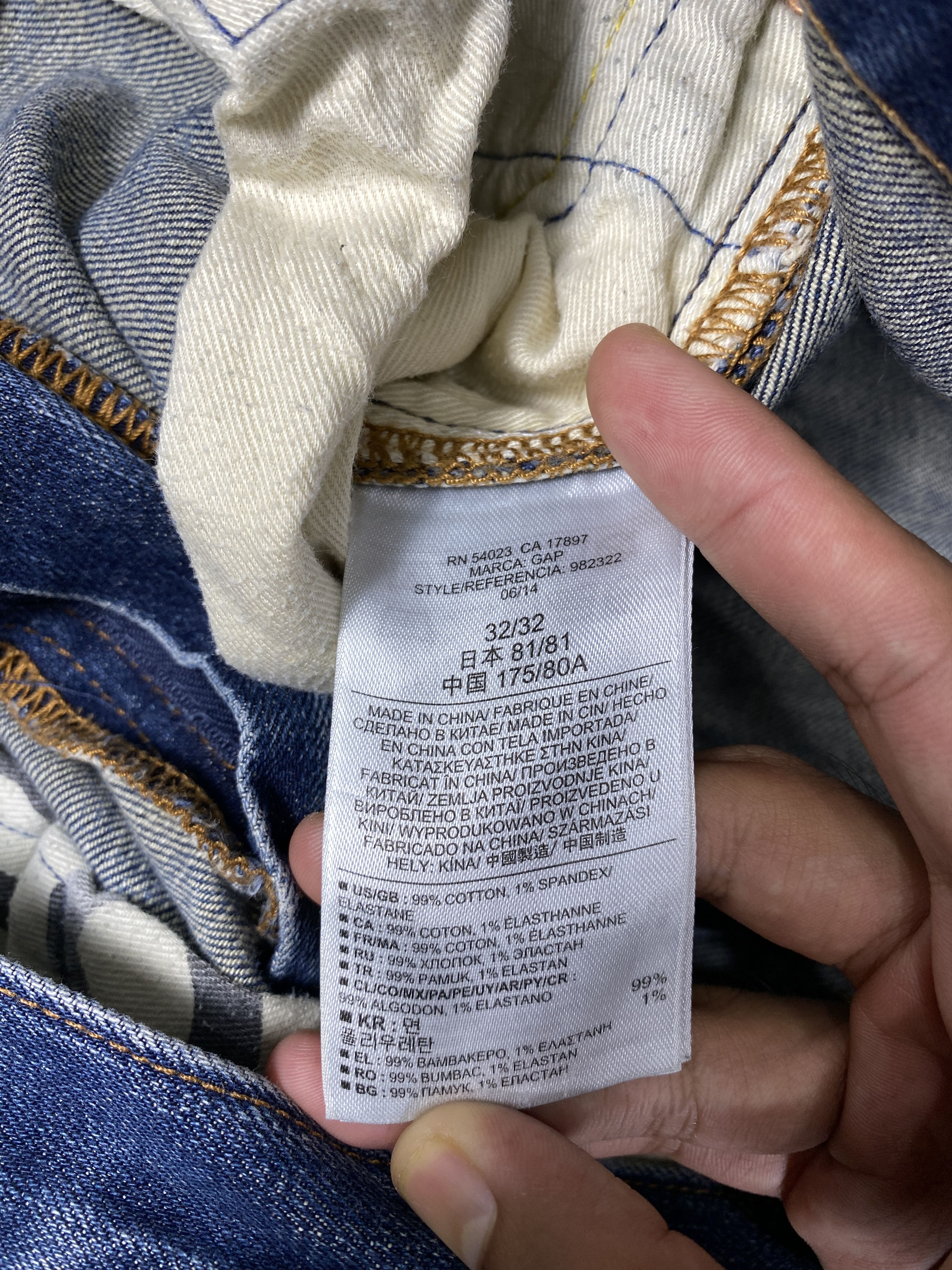 Gap Vintage Gap Distressed Faded Blue Jeans CP0041 Size US 35 - 12 Thumbnail