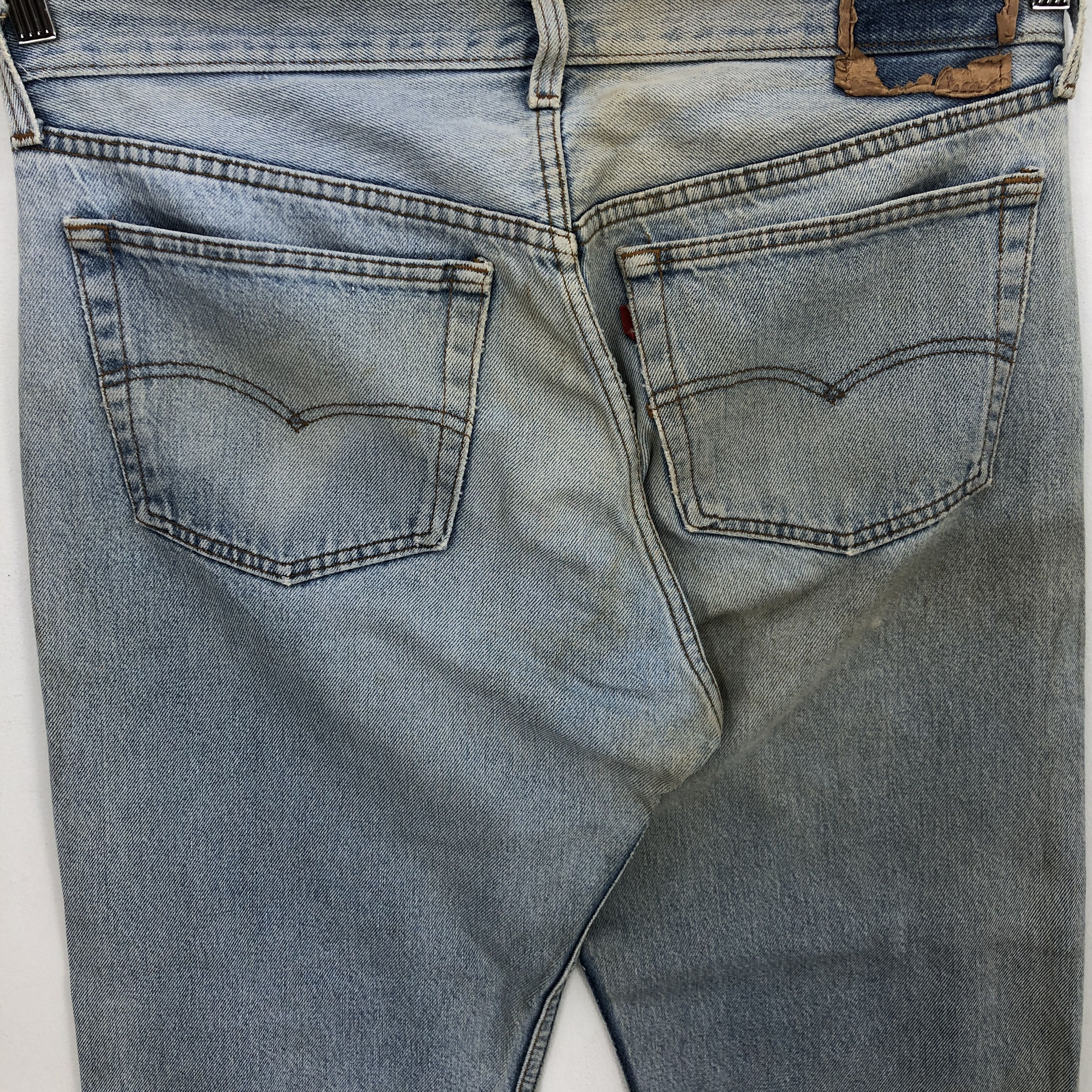 Levi's Vintage Levi's 501 Sun Faded Jeans Levis Light Wash Denim Size US 34 / EU 50 - 4 Thumbnail