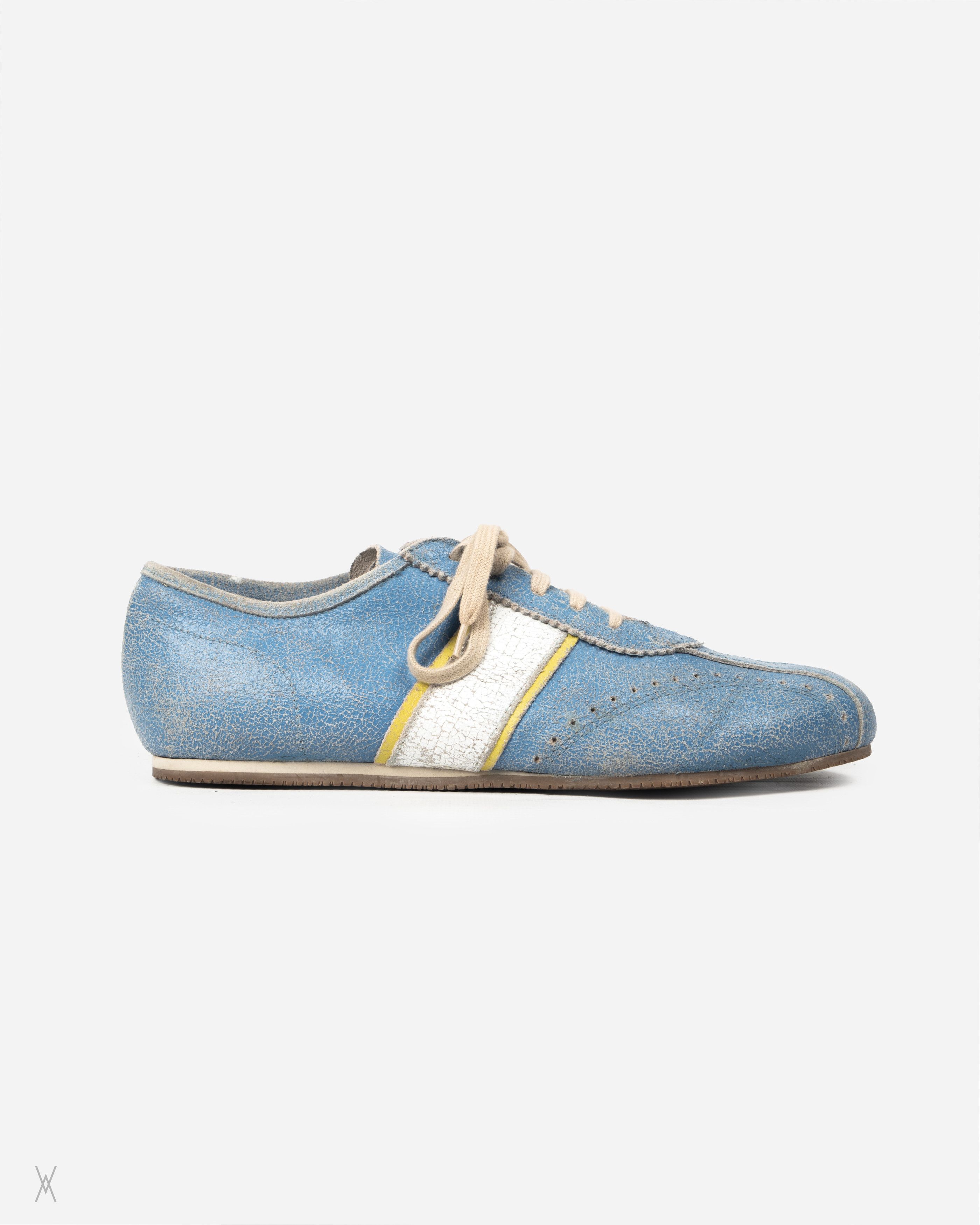 Miu Miu Miu Miu vintage sneakers Size US 9 / EU 42 - 2 Thumbnail