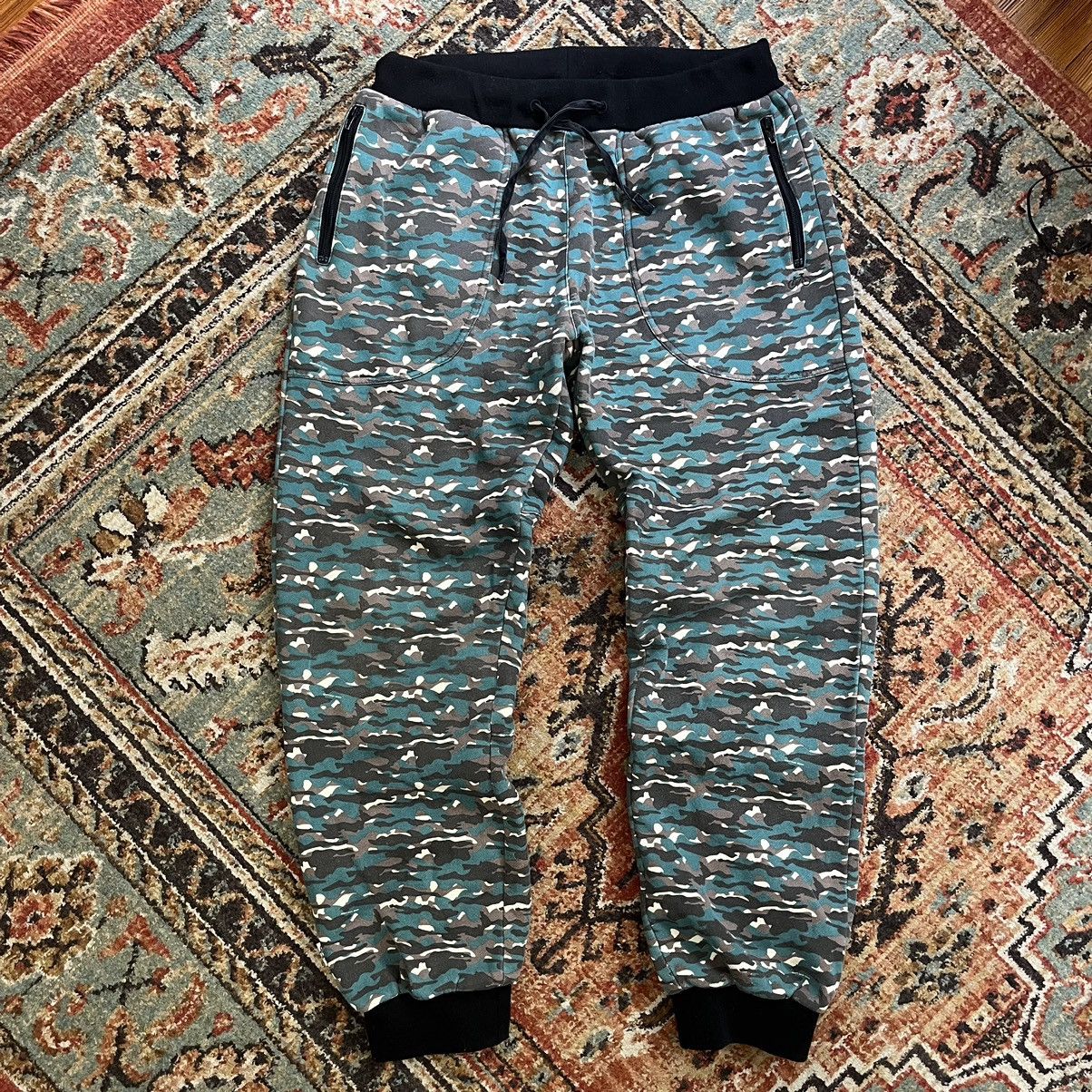 Society Original Products Society Original Products Tiger Camo Jogger XL Sweatpants Size US 34 / EU 50 - 2 Thumbnail