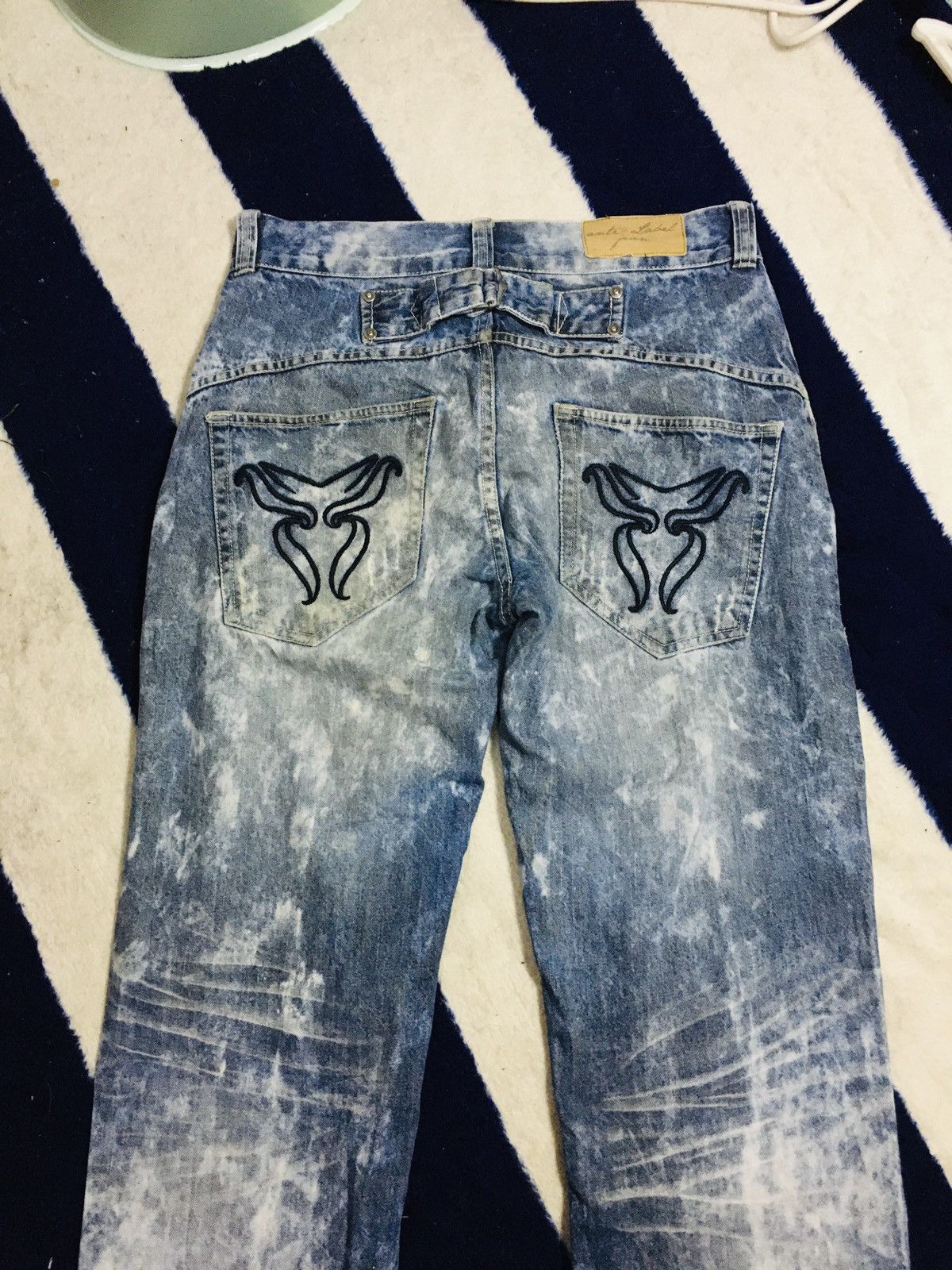 Japanese Brand Anti Label Acid Wash Jeans (16) Size US 30 / EU 46 - 7 Thumbnail