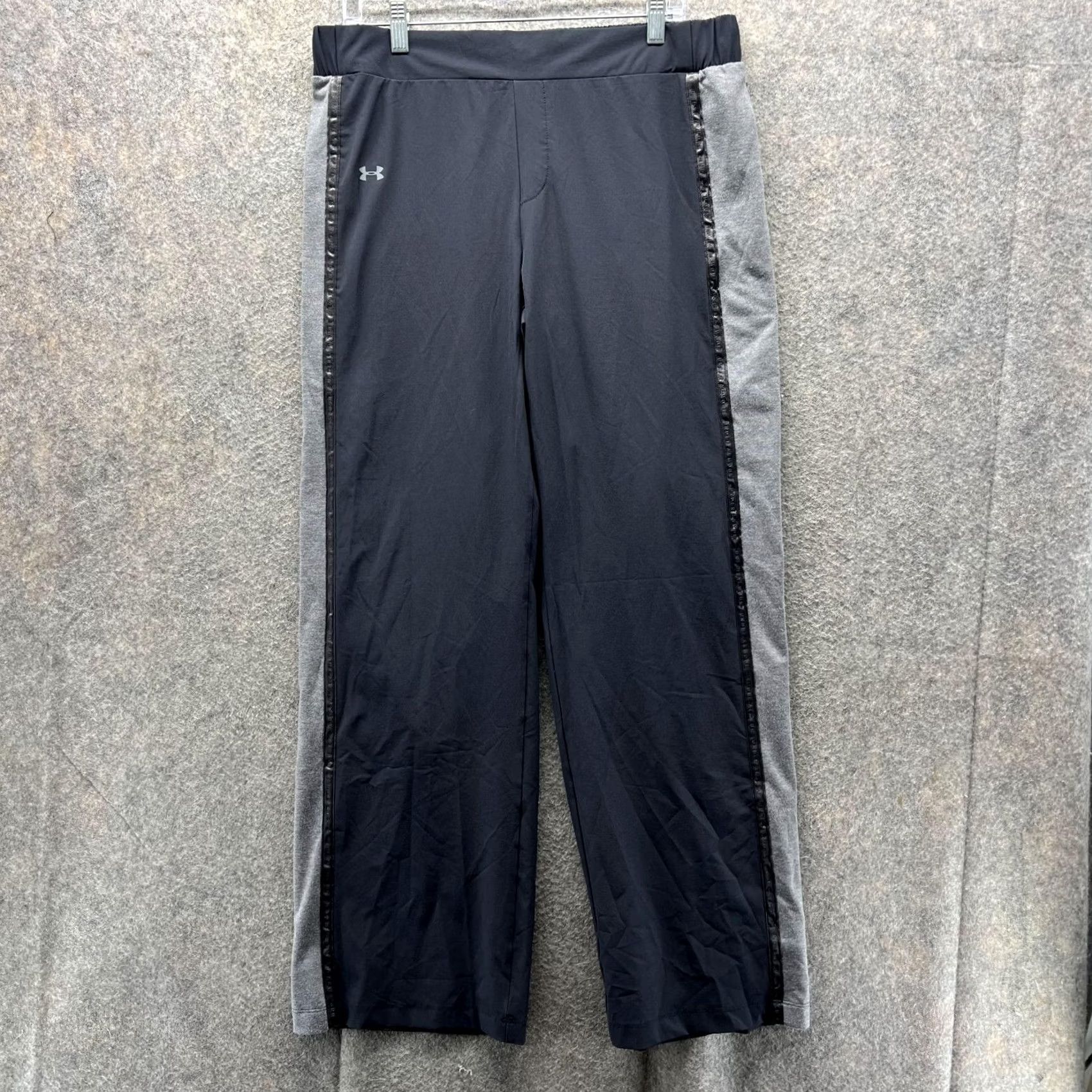 Under Armour Under Armour Pants Women Large Black Athletic Stretch Heatgear Loose Fit UA Regular Inseam 31 in Pockets Belted? Size 36" / US 14 / IT 50 - 2 Thumbnail