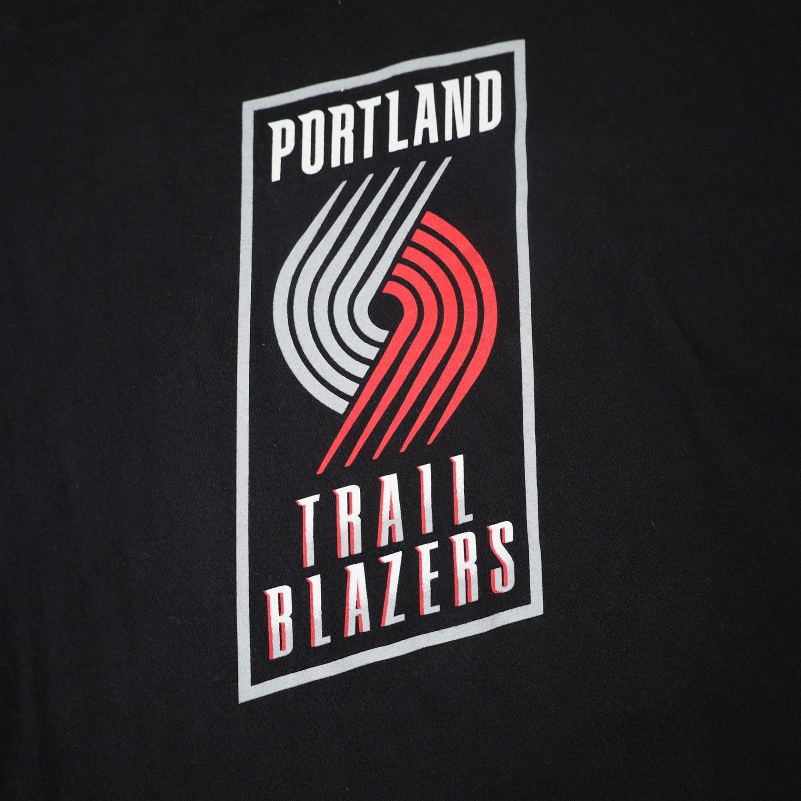 Majestic × Vintage VTG Majestic Portland Trail Blazers #52 Greg Oden T Shirt Size US XL / EU 56 / 4 - 5 Thumbnail