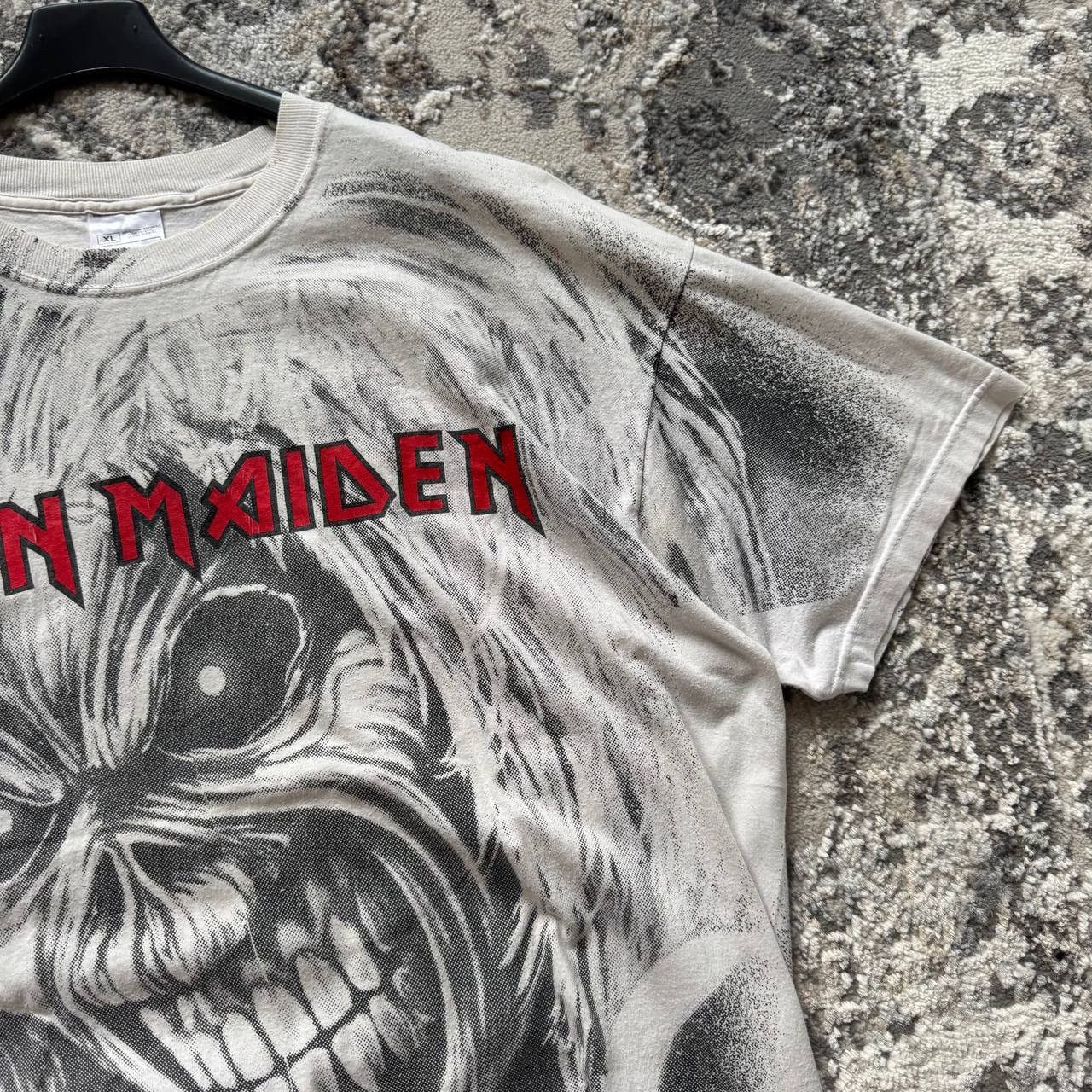 Band Tees Vintage Iron Maiden 90s All Over Axe Print Rare T Shirt Size US XL / EU 56 / 4 - 5 Thumbnail