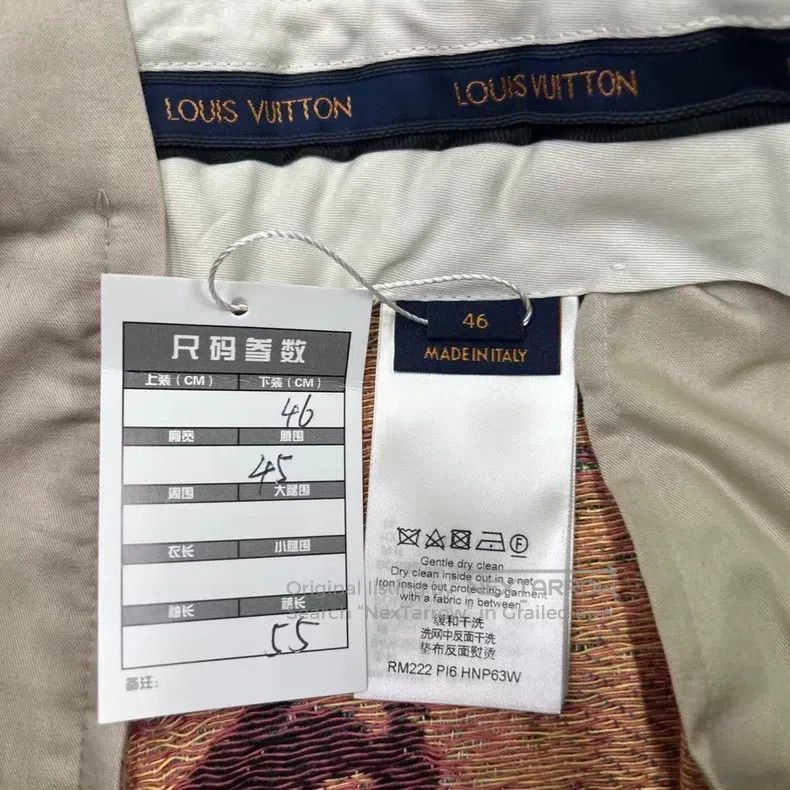 Louis Vuitton Louis Vuitton size US 46 Floral printed logo shorts Size US 30 / EU 46 - 5 Thumbnail