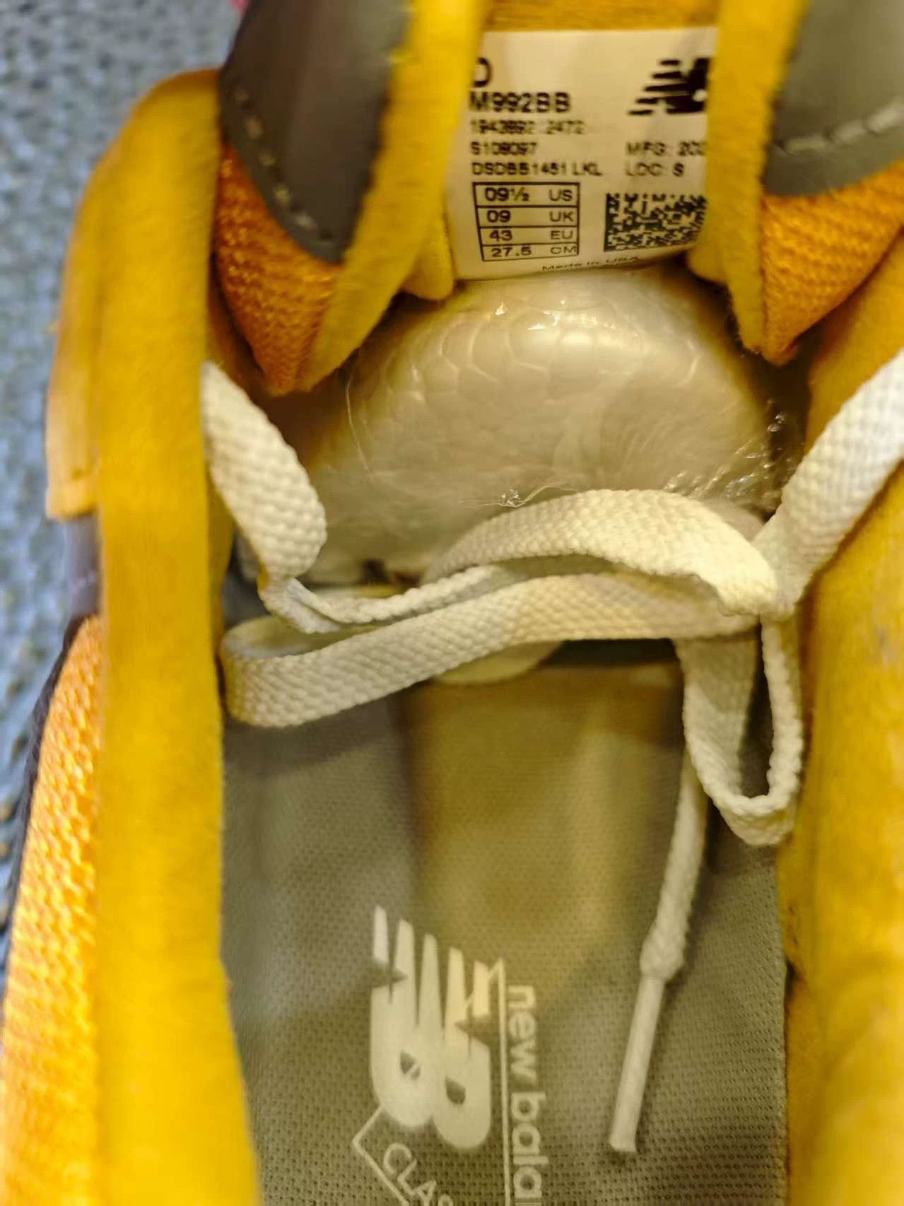 New Balance New Balance 992 US Made Lakers Yellow Vntg Sneaker Size US 10 / EU 43 - 6 Thumbnail