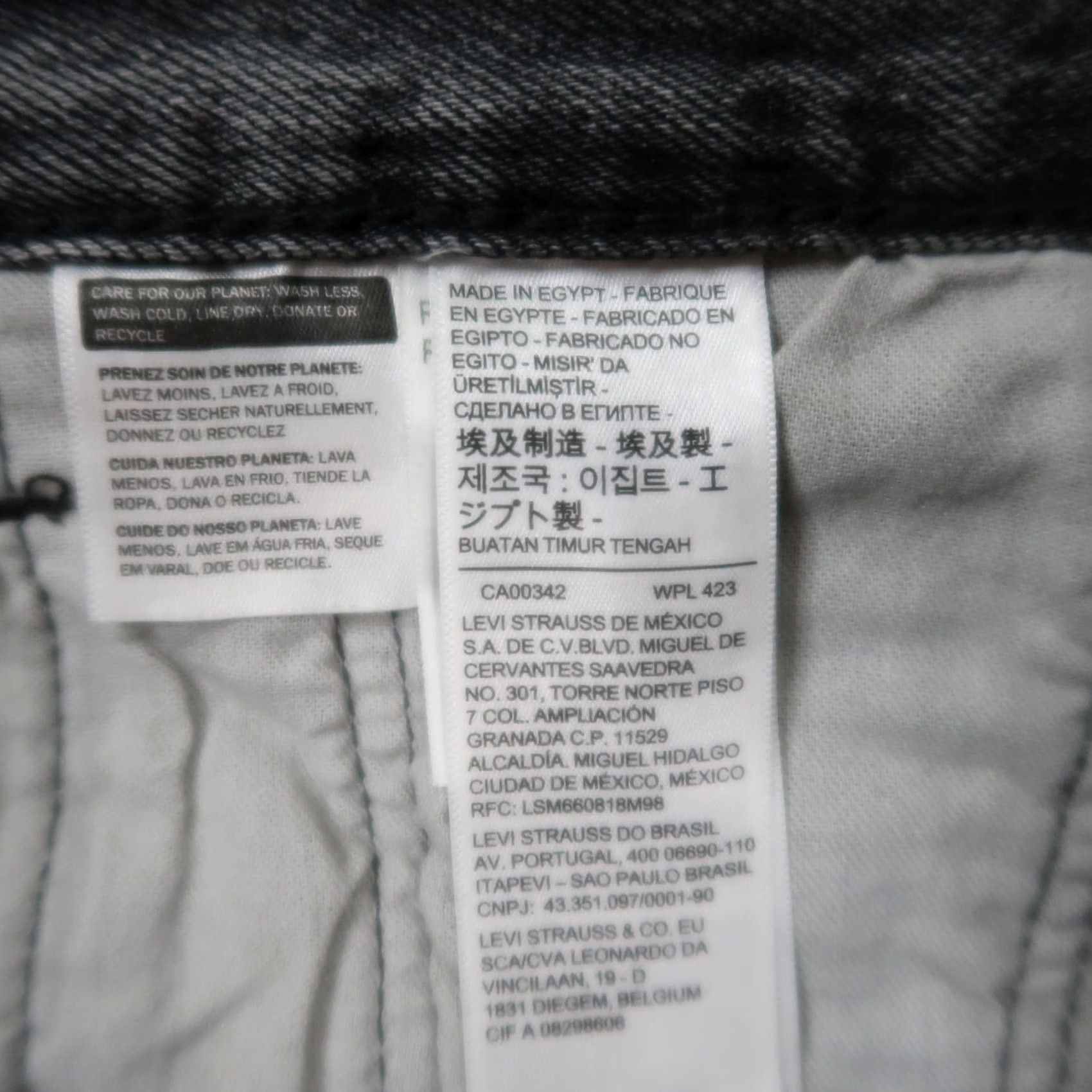 Levi's VINTAGE Levi's 501 Jeans Men 33x30 Gray Button Fly Straight 5-Pocket Denim Brand Levi's 501 Series Mens Size US 33 - 6 Thumbnail