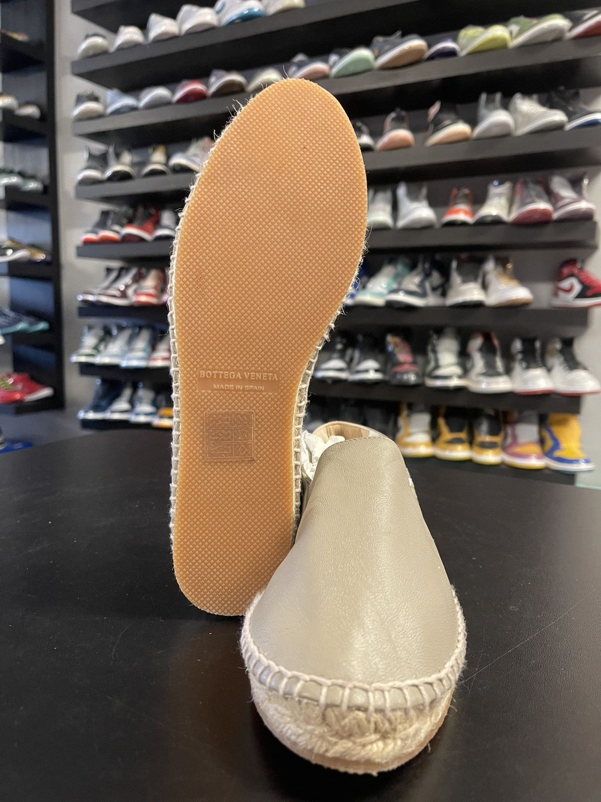Bottega Veneta Size 7US/37 - Bottega Veneta Woven Leather Espadrille Flats Size US 7 / IT 37 - 10 Thumbnail