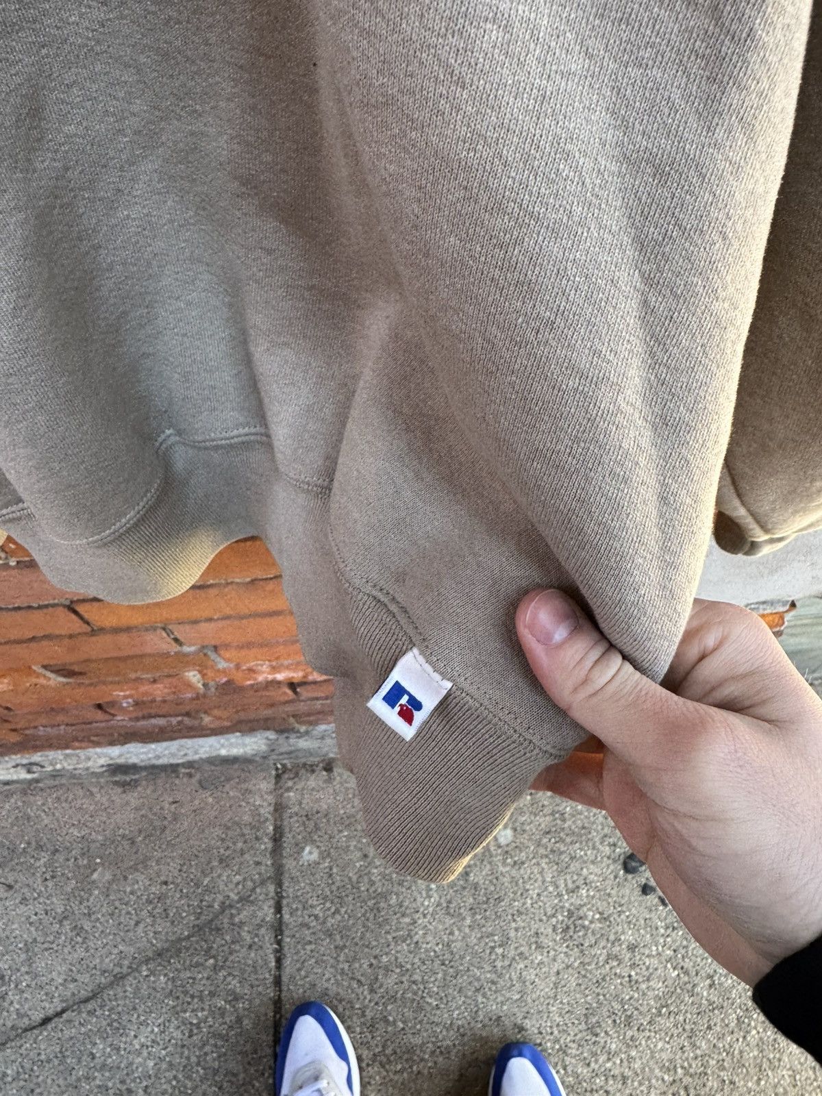Russell Athletic × Vintage Vintage 90s Russell Athletics Crewneck Sweatshirt Size US L / EU 52-54 / 3 - 4 Thumbnail