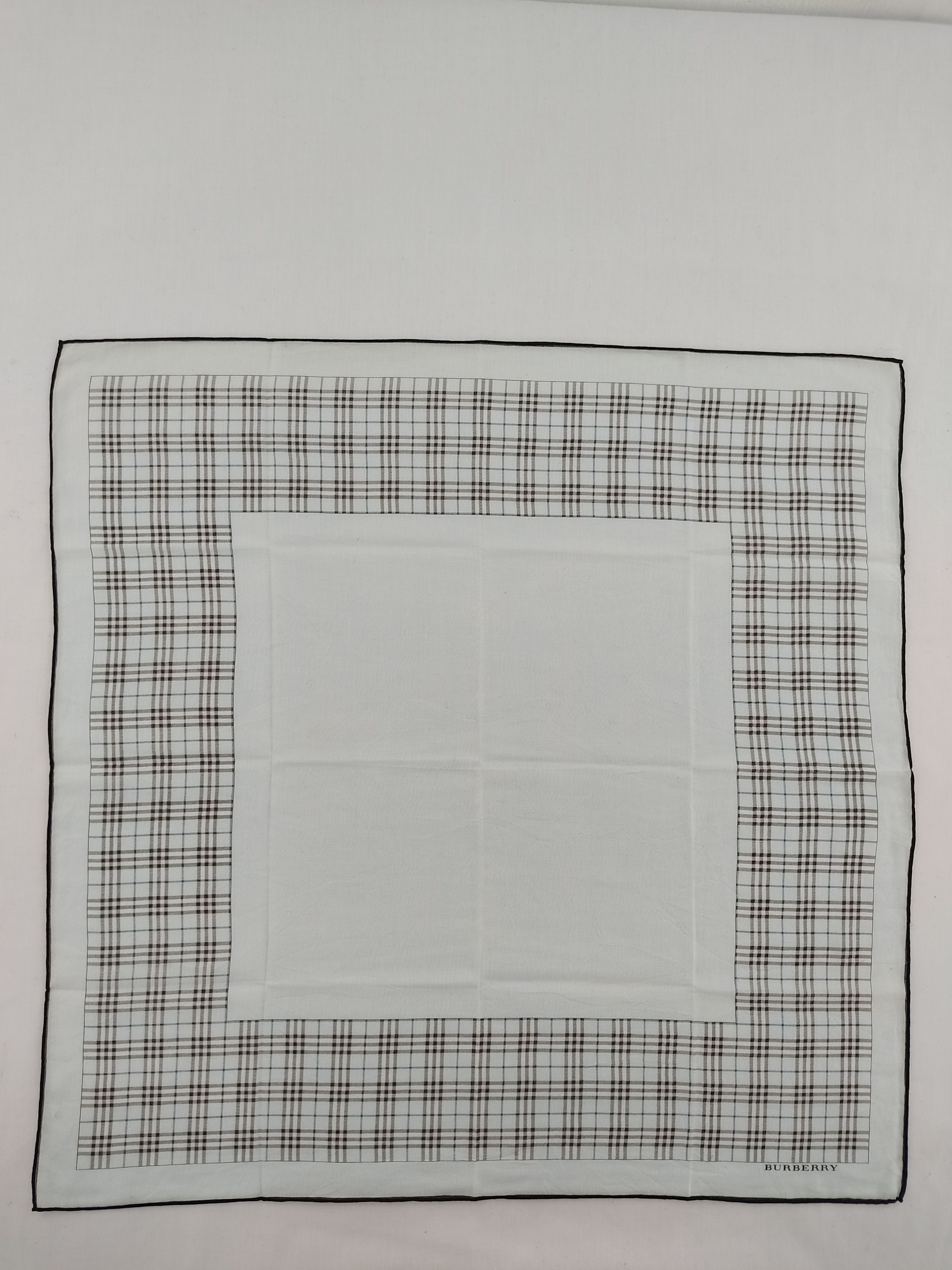 Burberry × Vintage Burberry Handkerchief / Neckwear / Bandana Size ONE SIZE - 3 Thumbnail