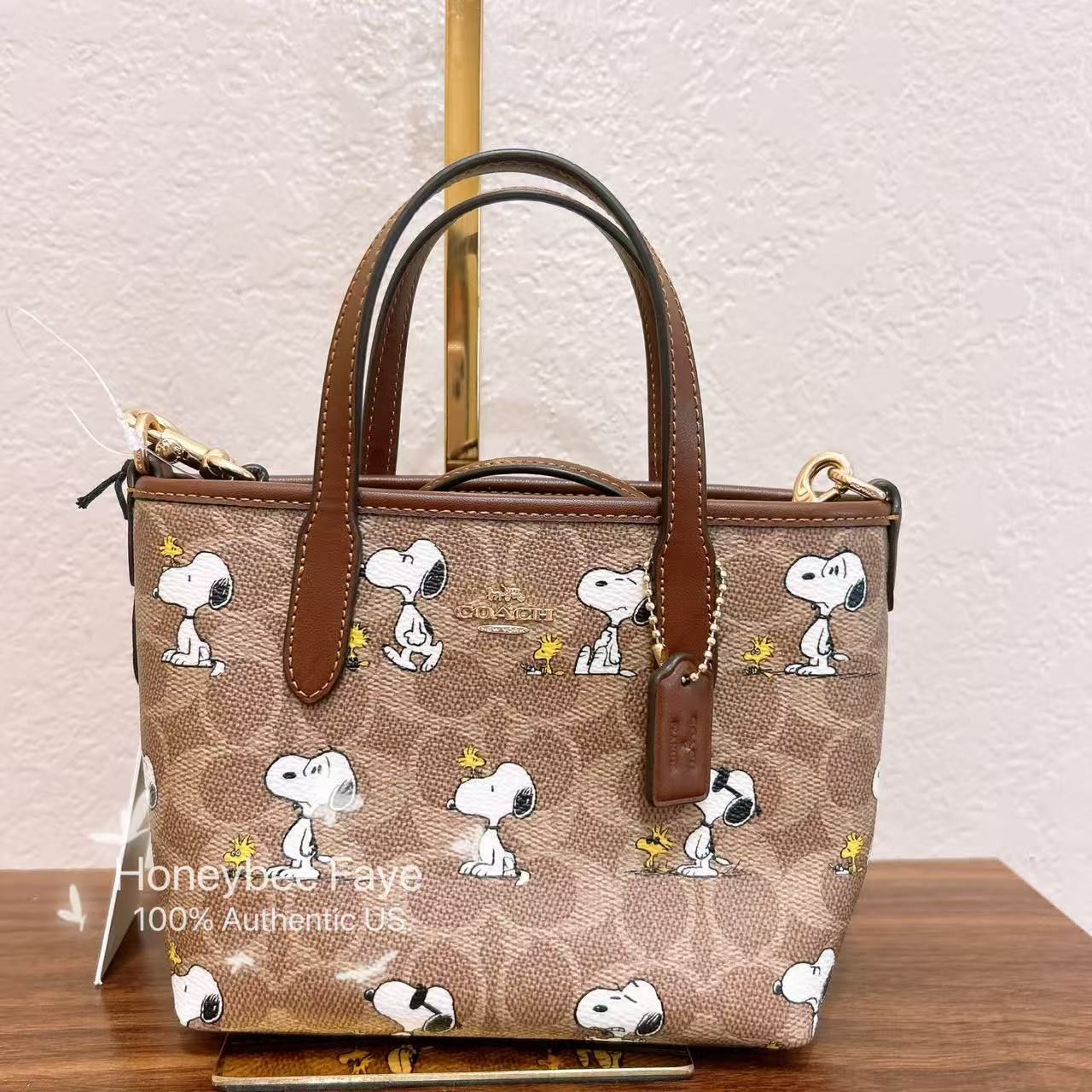 Coach Peanuts City Mini Tote Bag With Snoopy Print CBS83 Size ONE SIZE - 1 Thumbnail