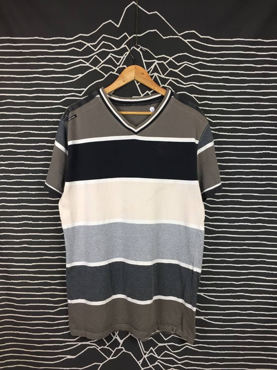 Enyce × Vintage ENYCE American Hip Hop Fashion Brand Striped Tee Size US M / EU 48-50 / 2 - 1 Thumbnail