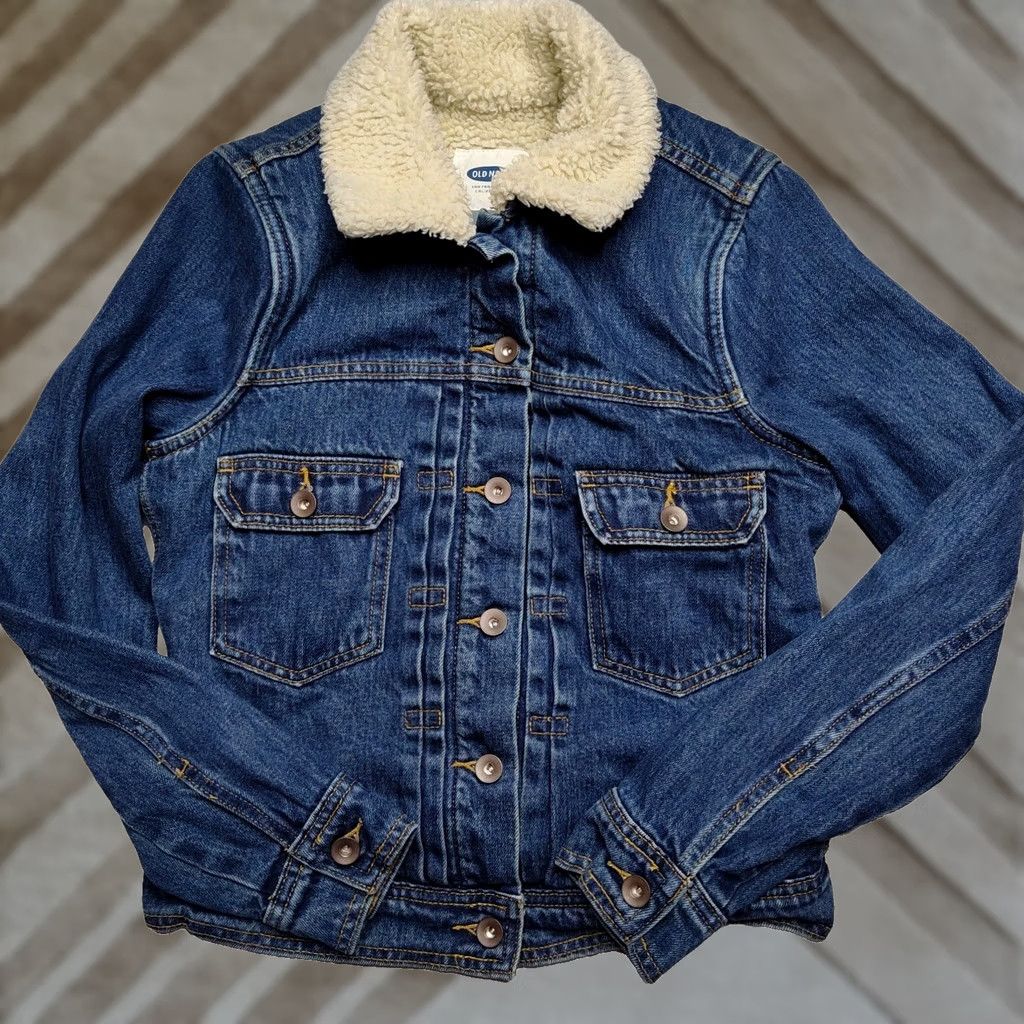 Old Navy VINTAGE Old Navy Women XS Sherpa Faux Fur Lined Blue Denim Trucker Jacket Size XS / US 0-2 / IT 36-38 - 1 Thumbnail