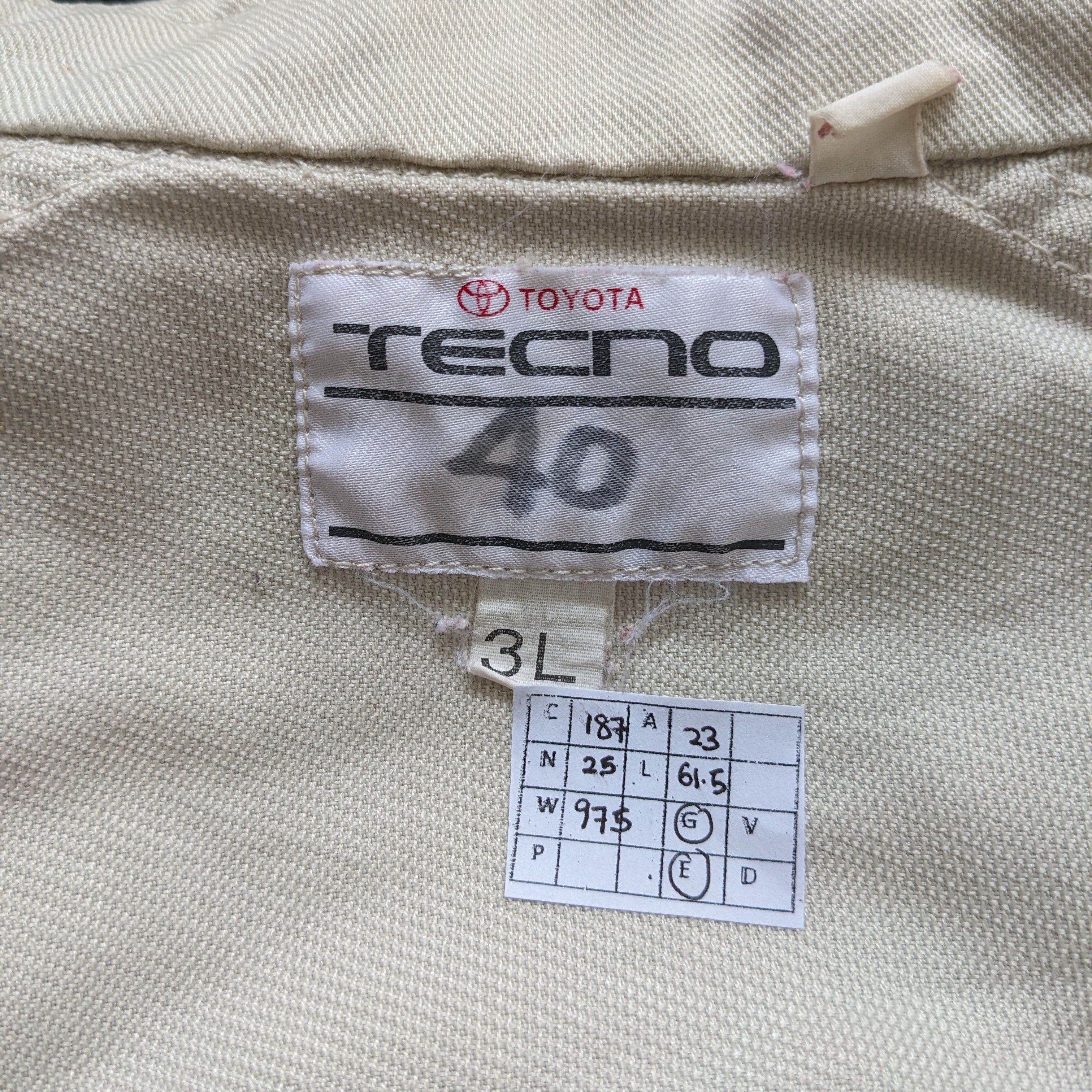 Vintage Vintage TOYOTA Motorsports Racing Coverall Workwear Jacket Size US XL / EU 56 / 4 - 10 Thumbnail