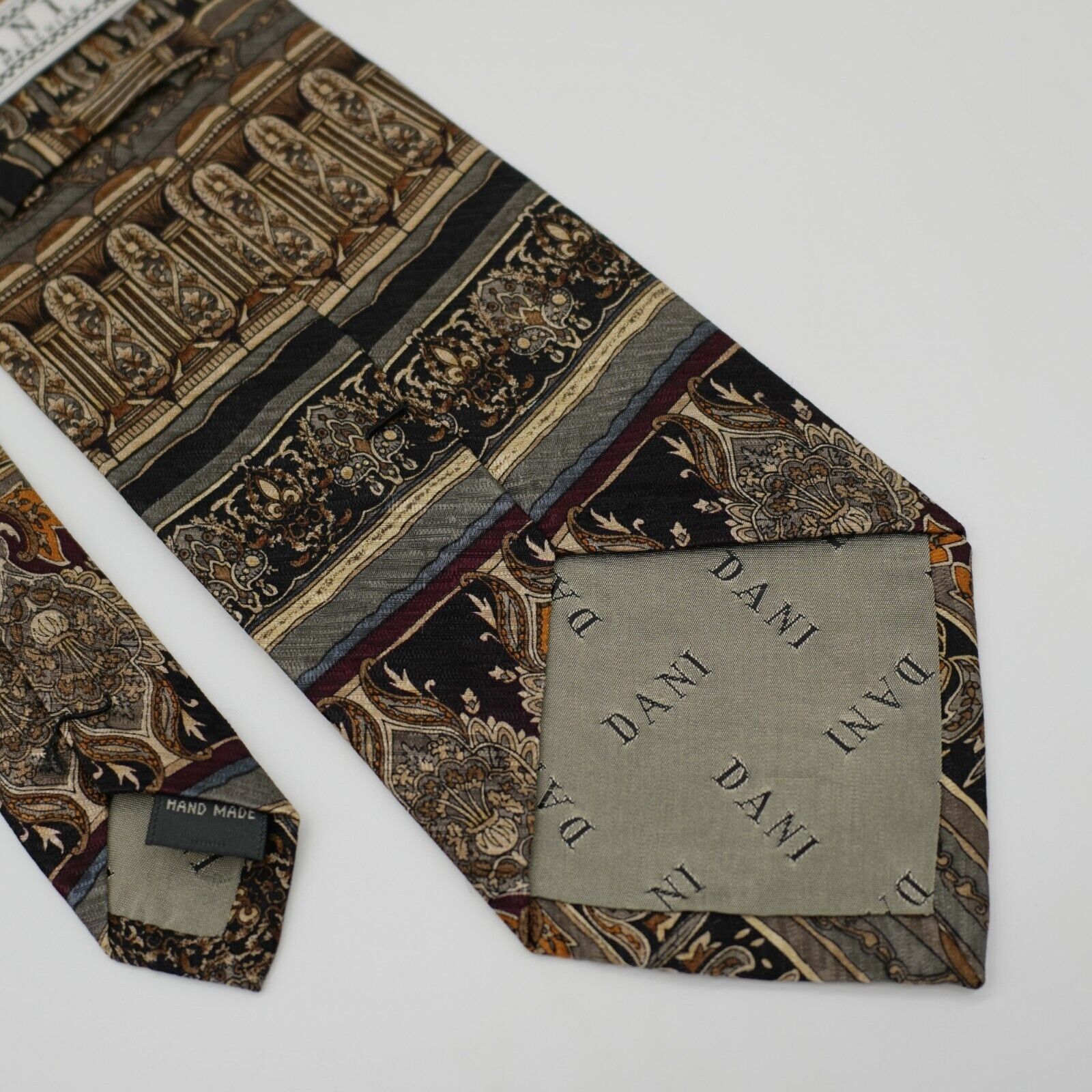 Vintage Dani Moda Machile Baroque Tan Green Print Wide Silk Tie Size ONE SIZE - 5 Thumbnail