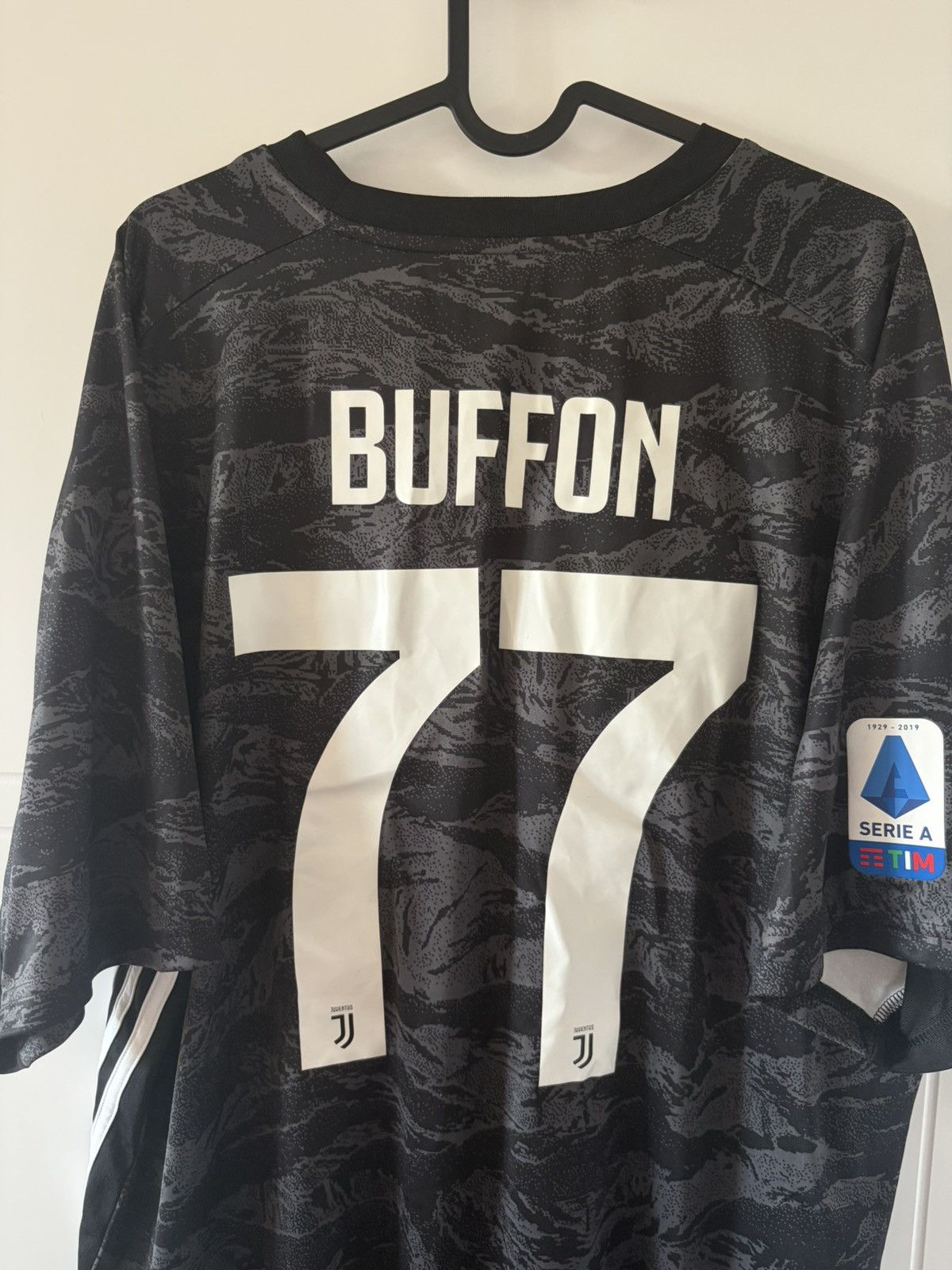 Juventus adidas 2019/2020 domowa bramkarska 1 Buffon — zdjęcie 2
