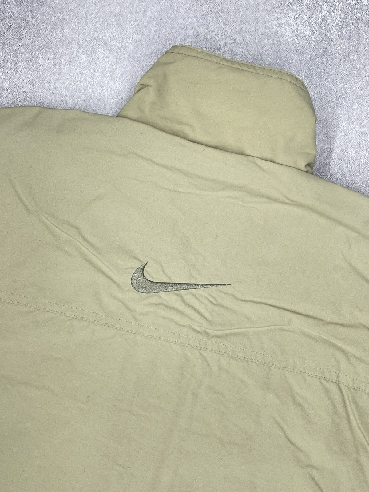 Nike Vintage Nike Big Logo Nylon Jacket Swoosh Drill Y2K ACG TN Size US M / EU 48-50 / 2 - 3 Thumbnail