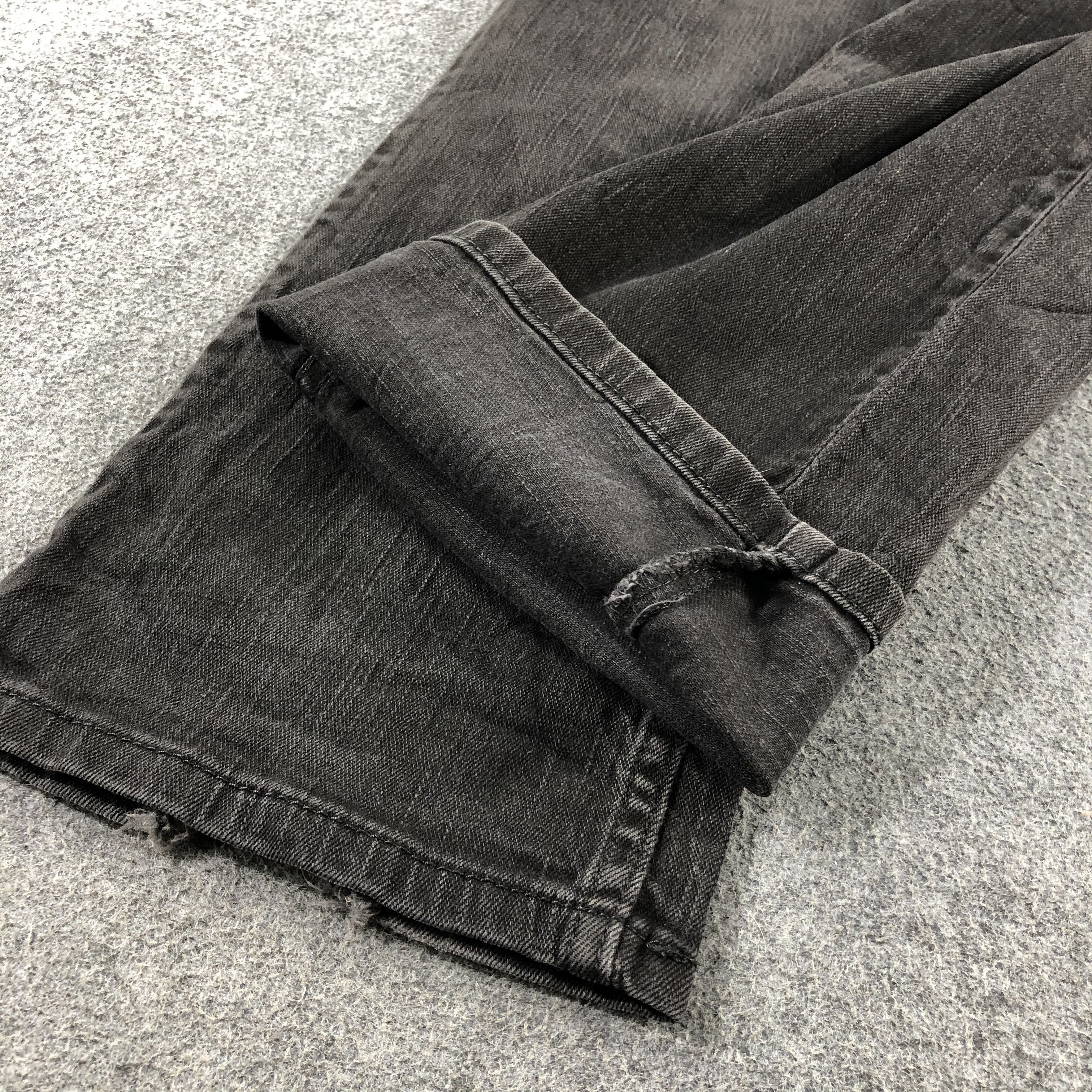 Levi's Vintage Faded Black Levis 514 Jeans-J2654 Size US 35 - 7 Thumbnail
