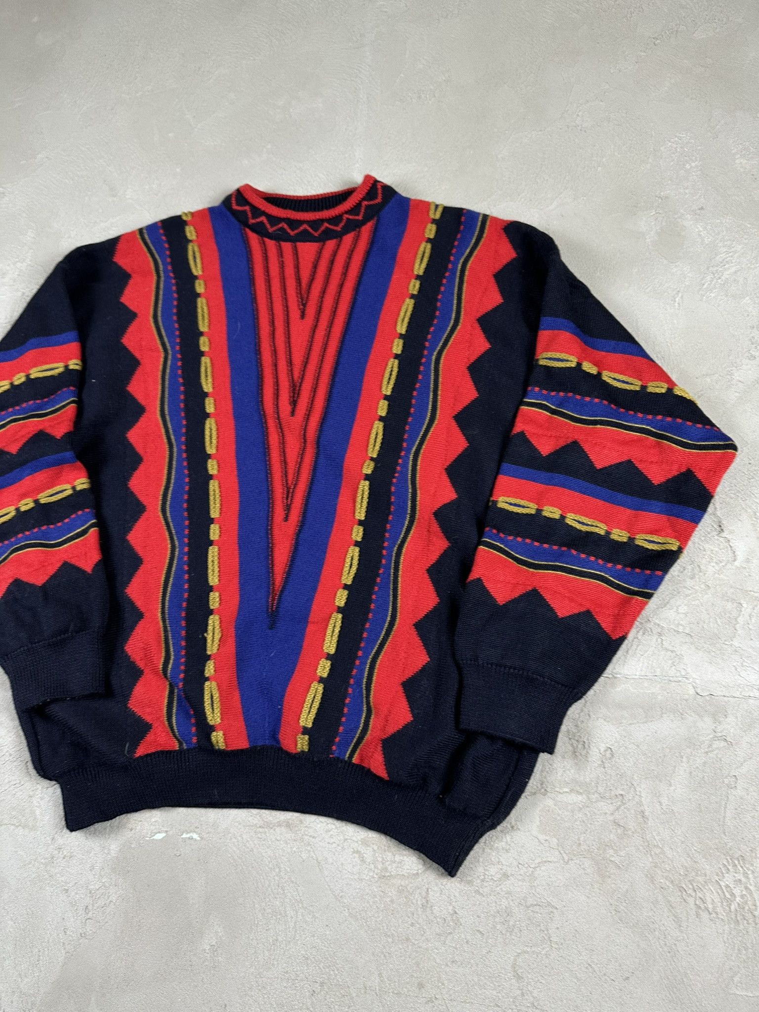Vintage Vintage 3D Cable Wool Crazy Abstract Boxy Knit Sweater Size US L / EU 52-54 / 3 - 3 Thumbnail
