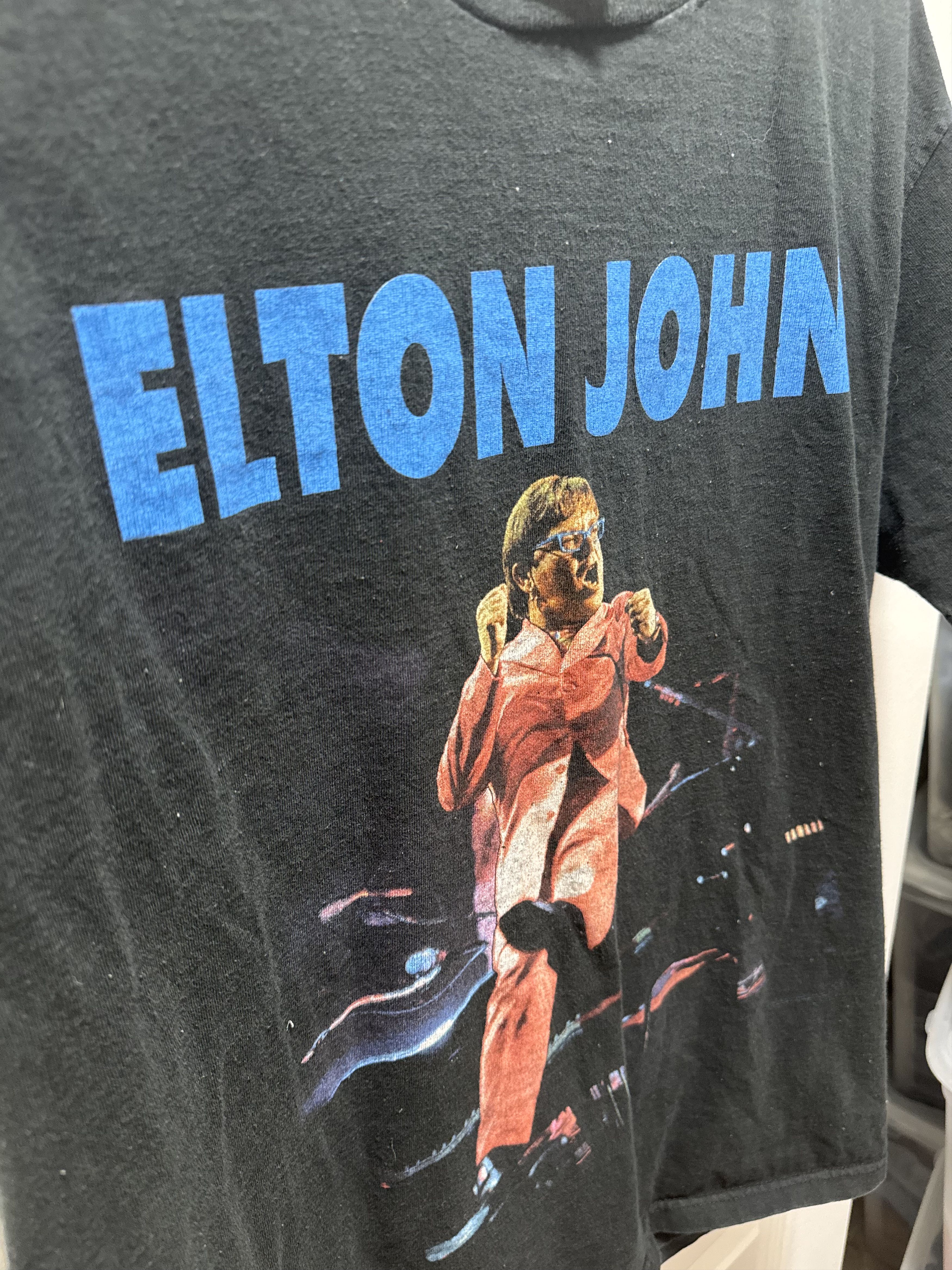 Band Tees × Delta Elton John Vintage 1997 Tour Shirt Delta Magnum Weight RARE Size US M / EU 48-50 / 2 - 5 Thumbnail