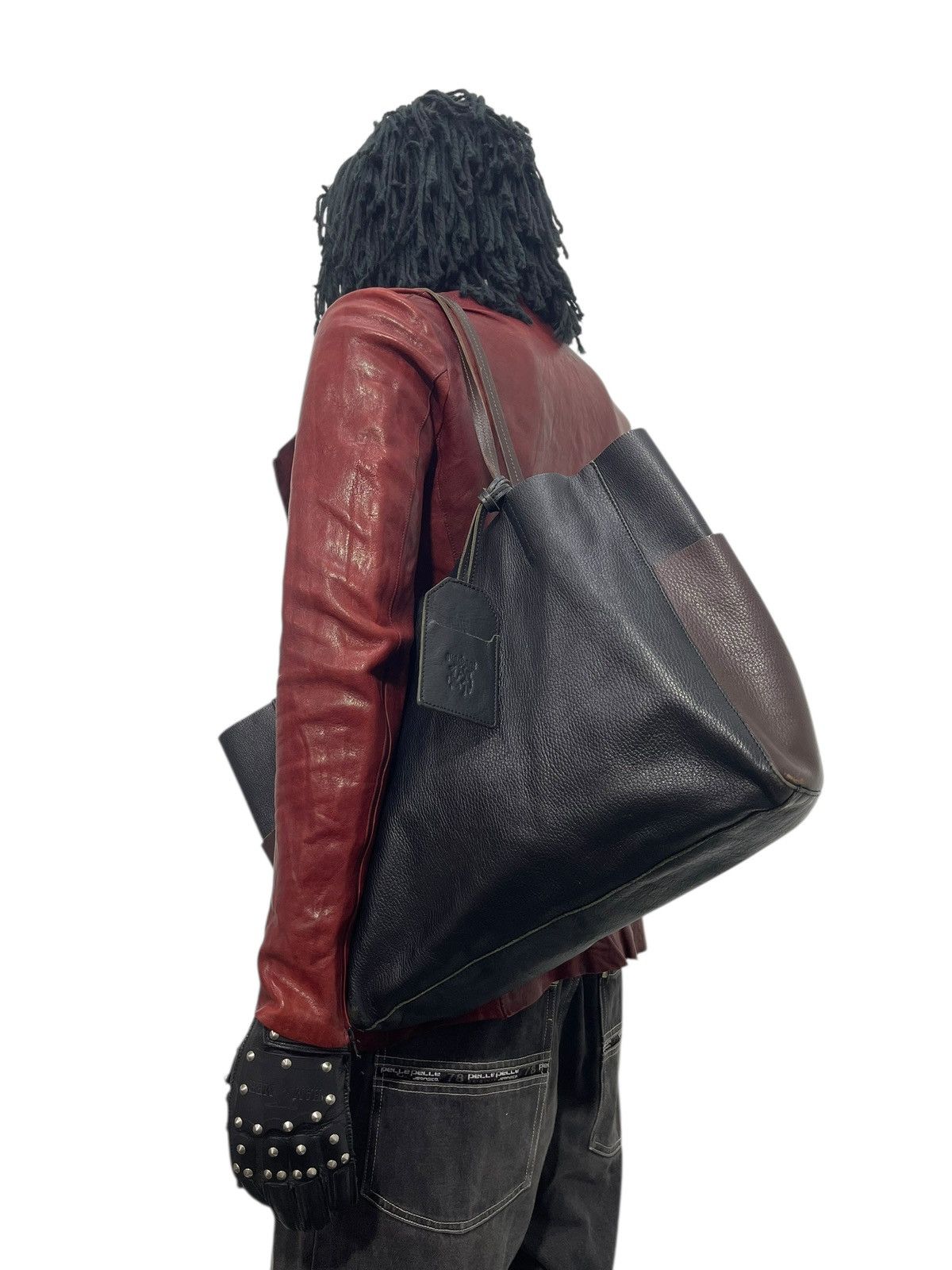 Japanese Brand Full Leather Guardant Tote Shoulder Bag 2🟩2 Size ONE SIZE - 1 Thumbnail