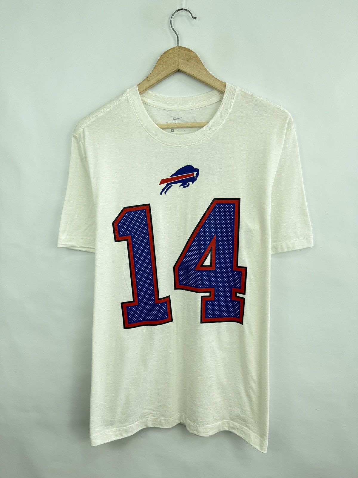 Nike 🏈🇺🇸 Nike Stefon Diggs Buffalo Bills #14 NFL Football T-Shirt Size US M / EU 48-50 / 2 - 7 Thumbnail