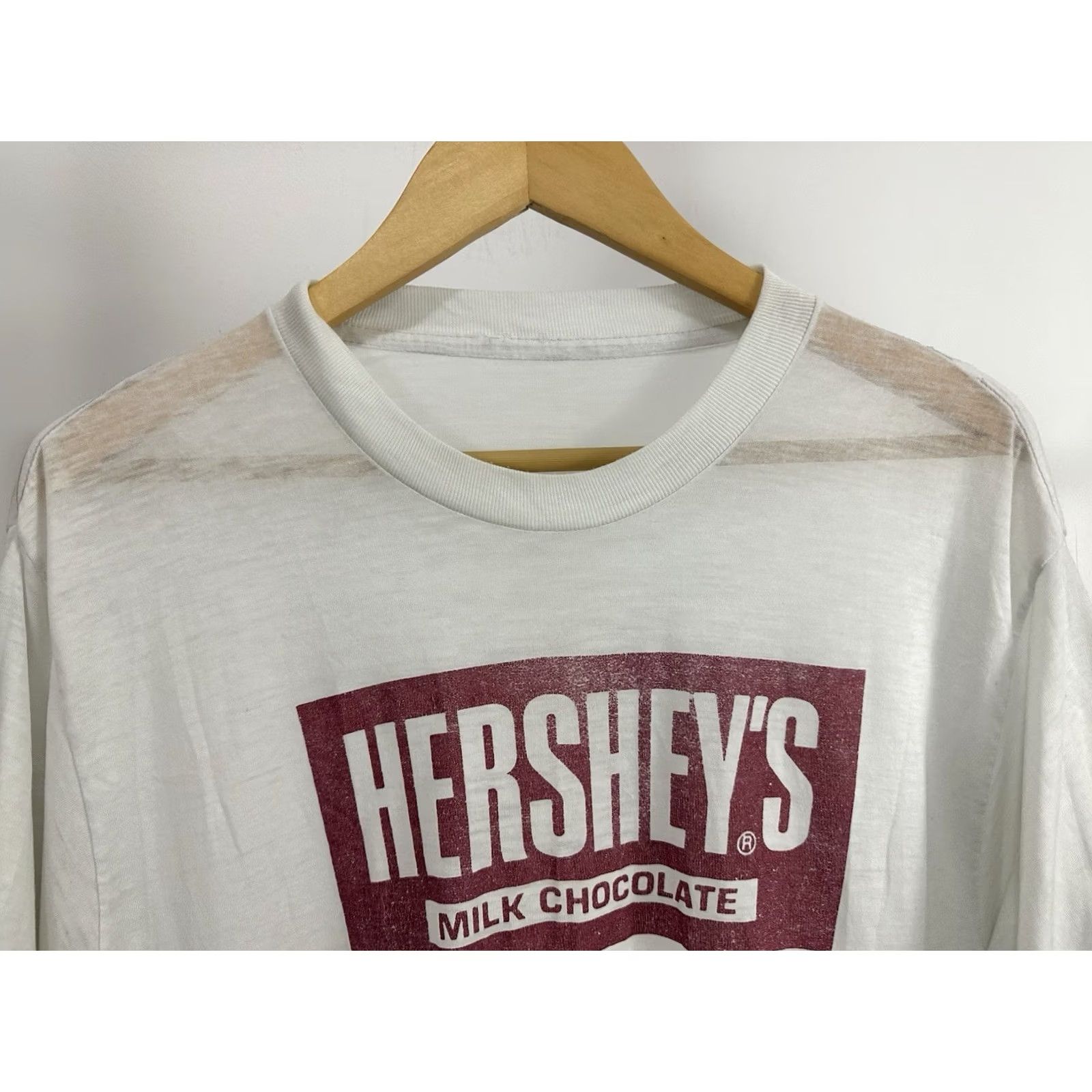 CHOCOOLATE VTG 80s Hershey's Milk Chocolate Super Paper Thin Burnout Worn T-Shirt L White Mens Size US L / EU 52-54 / 3 - 4 Thumbnail