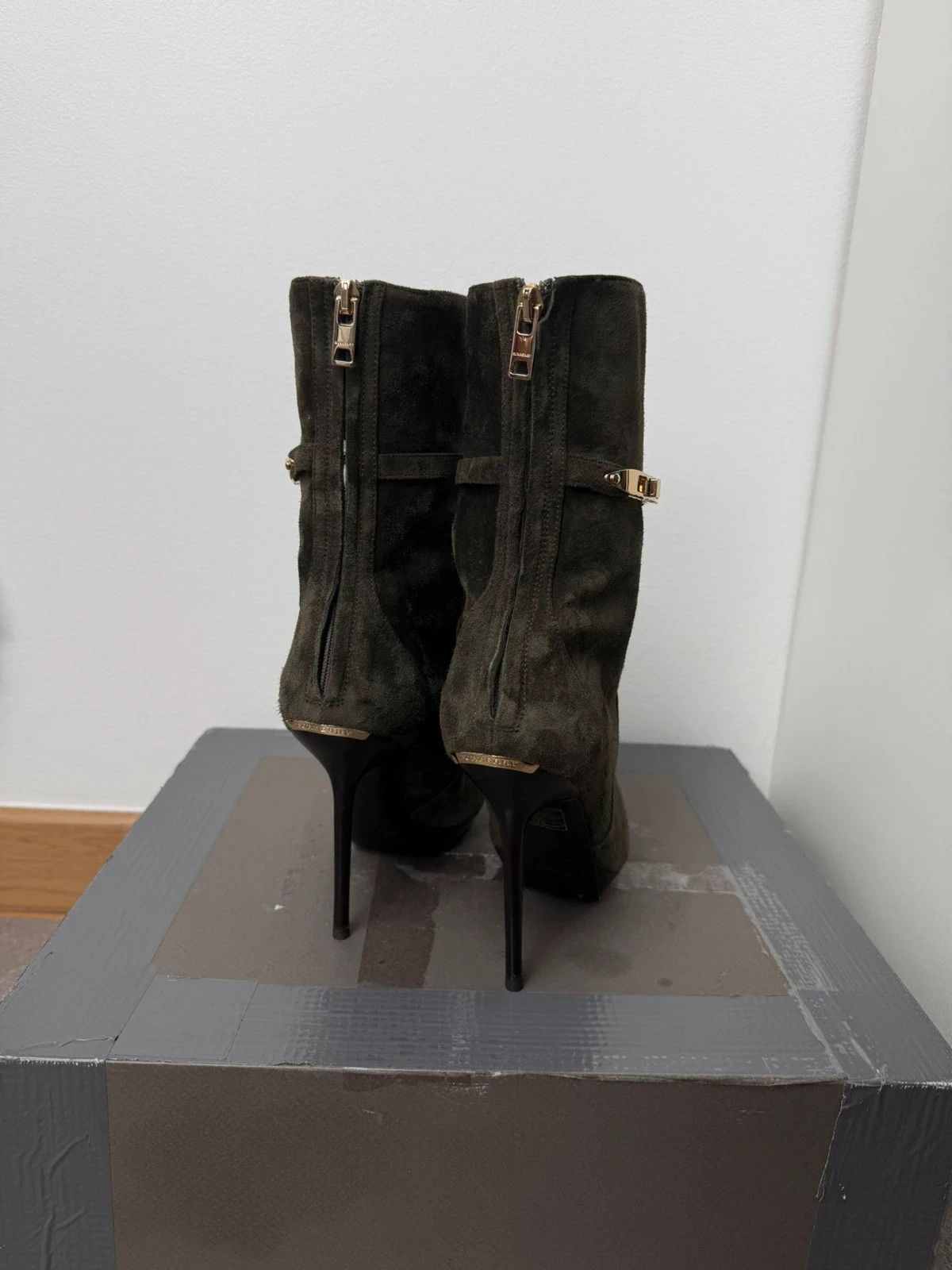 Burberry Burberry heels luxury street wear old money y2k Size US 6 / IT 36 - 2 Thumbnail