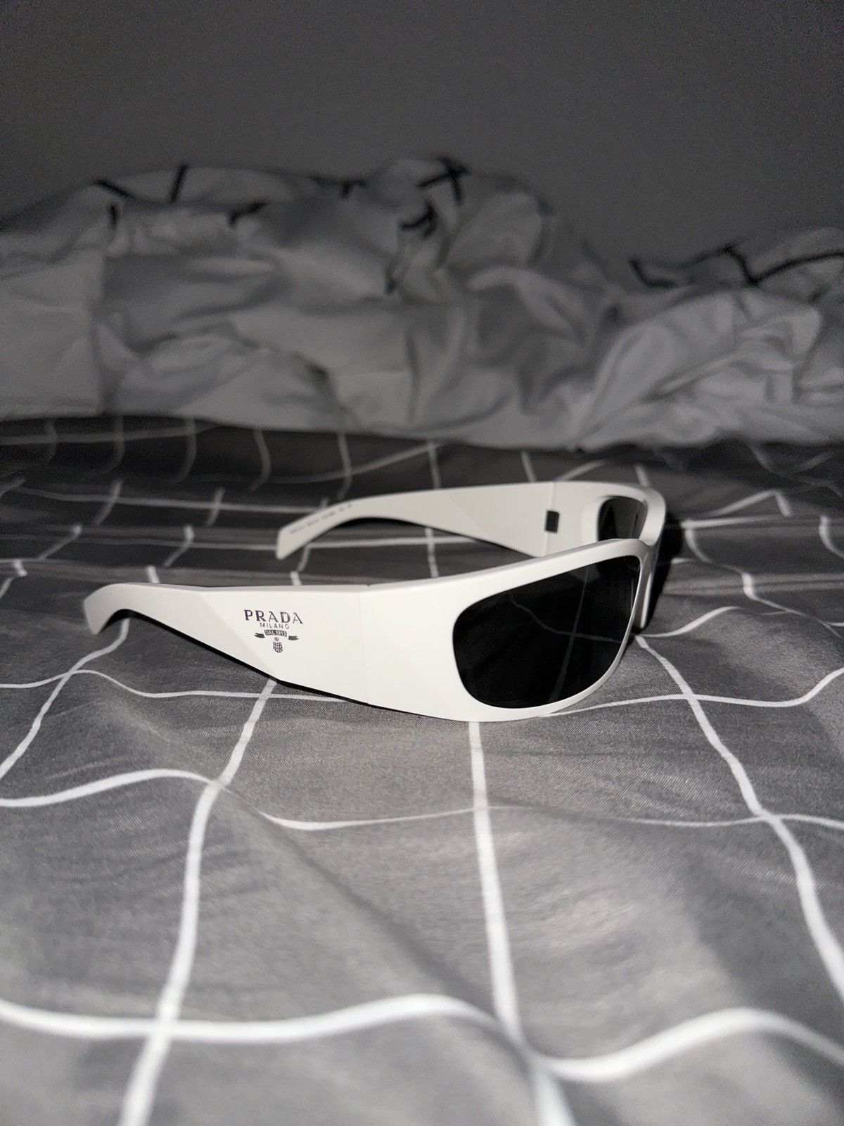 Prada PRADA WHITE SYMBOLE SUNGLASSES Size ONE SIZE - 4 Thumbnail