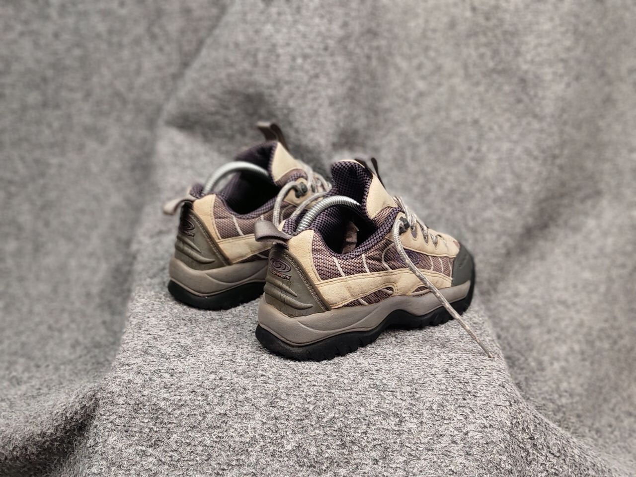Salomon Vintage Salomon Contagrip sneakers Hiking Trail Shoes Oakley Size US 5.5 / IT 35.5 - 13 Thumbnail