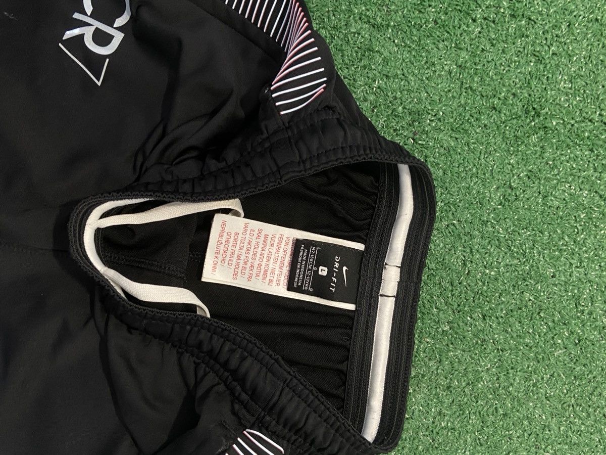 Nike Cr7 nike sweatpants Size US 28 / EU 44 - 4 Thumbnail