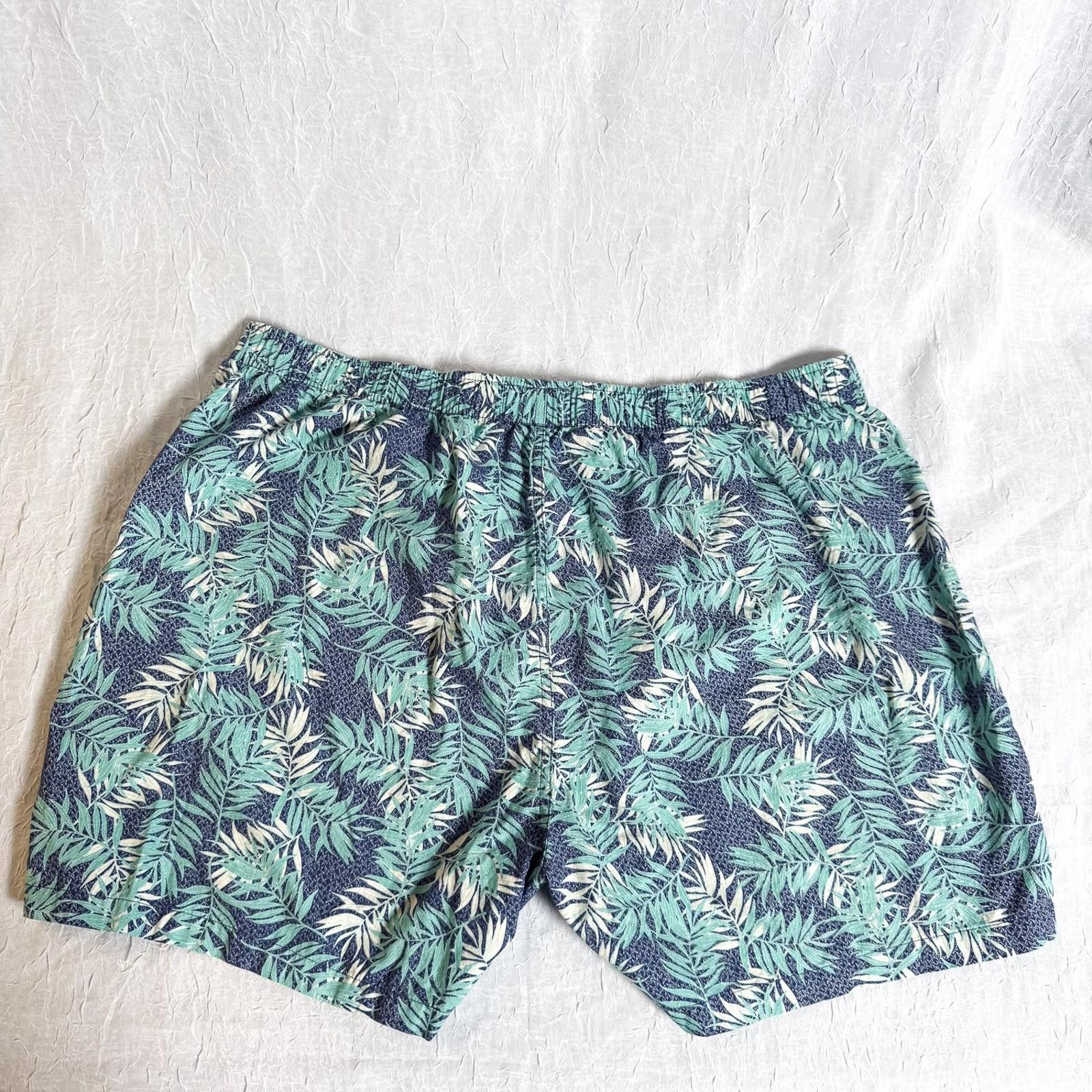 Tommy Bahama Tommy Bahama Shorts Mens XL Blue Palm Print Swim Trunks Size US 36 / EU 52 - 6 Thumbnail
