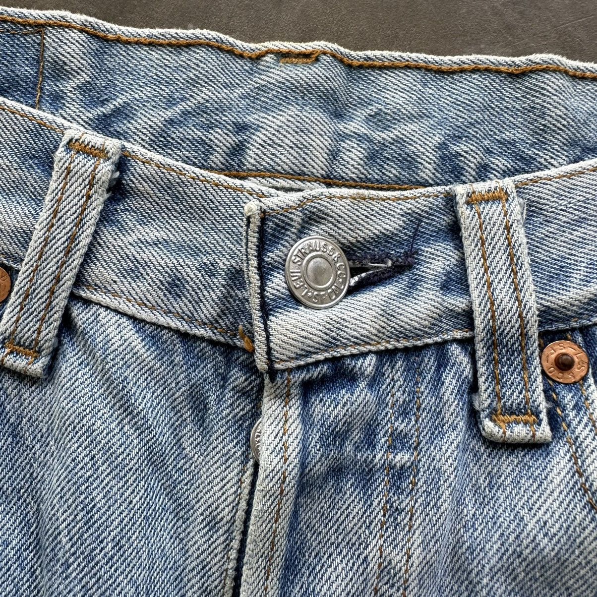 Japanese Brand Vintage Levi’s Made In USA Faded Denim Jean Pant W29 Size US 29 - 4 Thumbnail