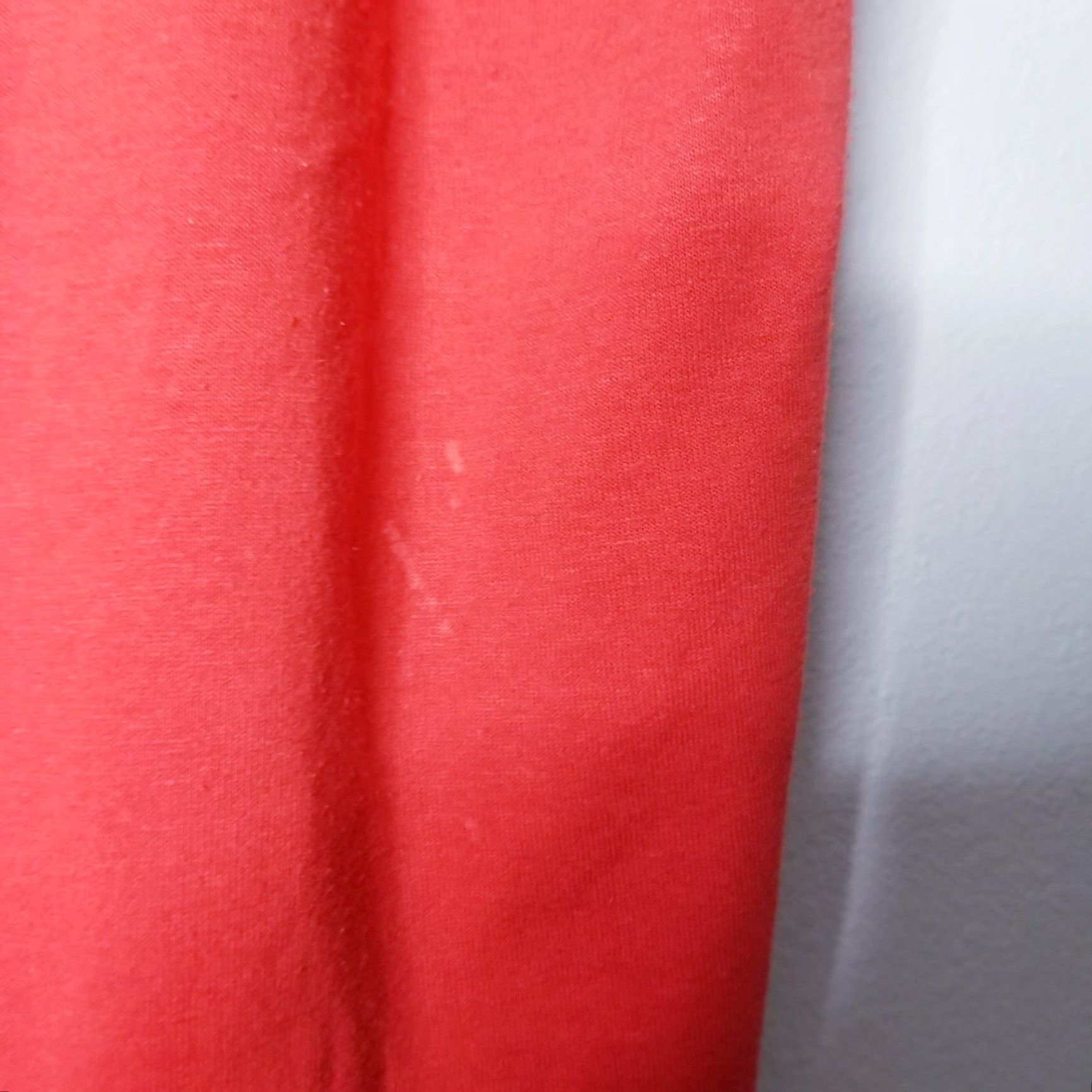 Vintage VINTAGE 1970s Size L Red Hearts Polk T Shirt Single Stitch Wolf Unisex Short Sleeve Basic Tee 50/50 Size US L / EU 52-54 / 3 - 4 Thumbnail