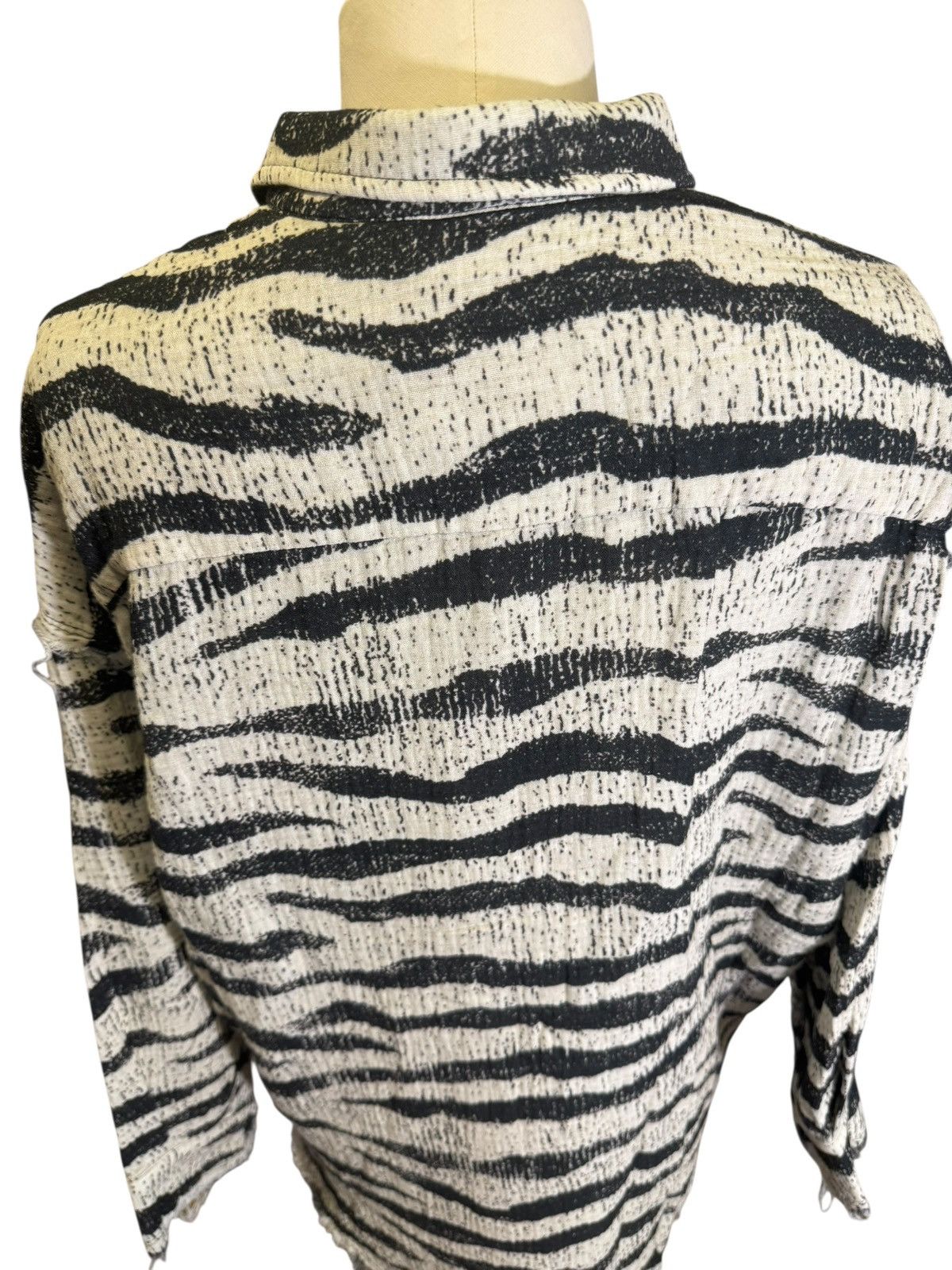 R13 SHREDDED SEAM DROP NECK SHIRT