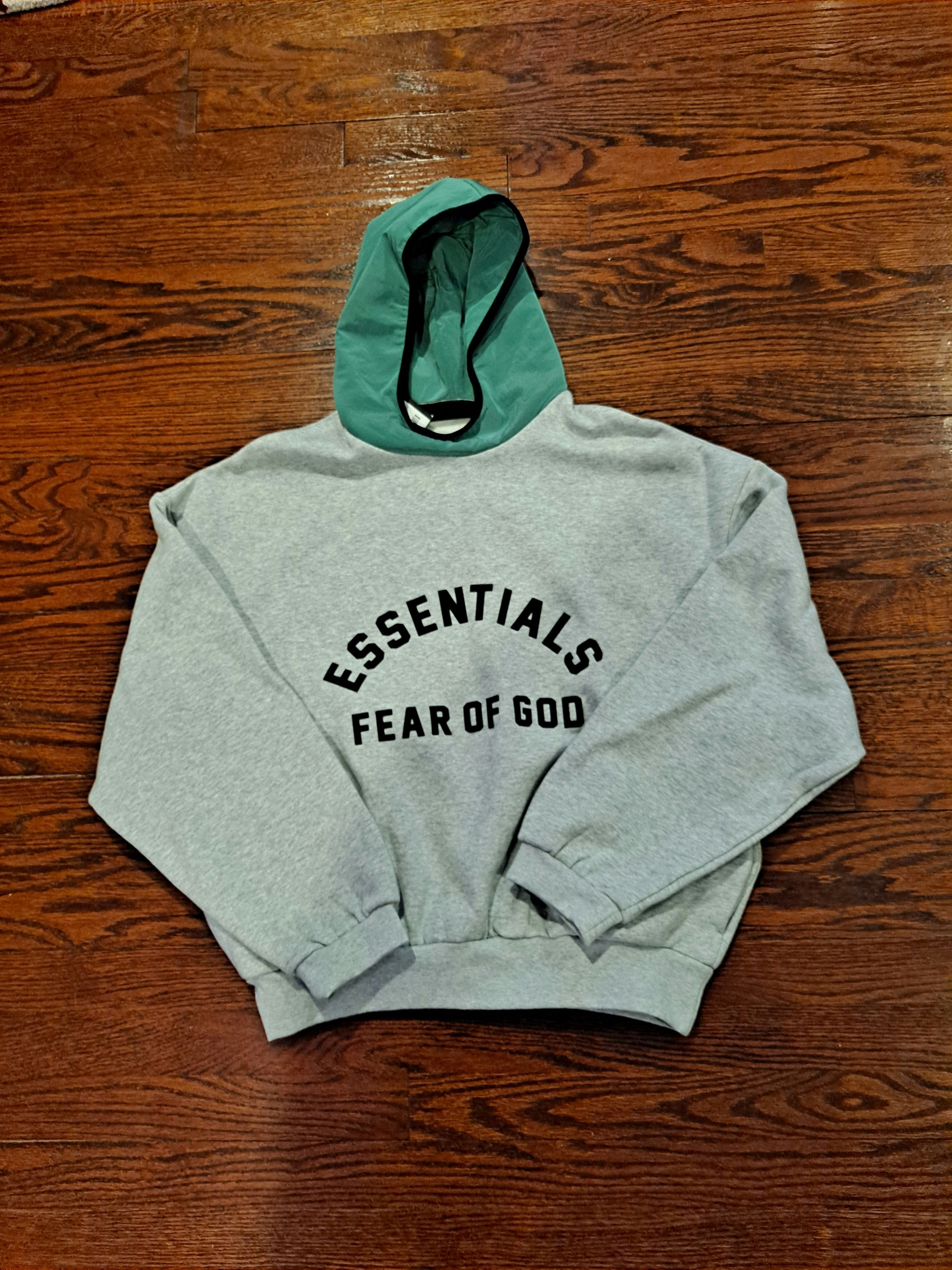 Essentials Nylon Fleece Hoodie Light Heather Grey/Mint Leaf